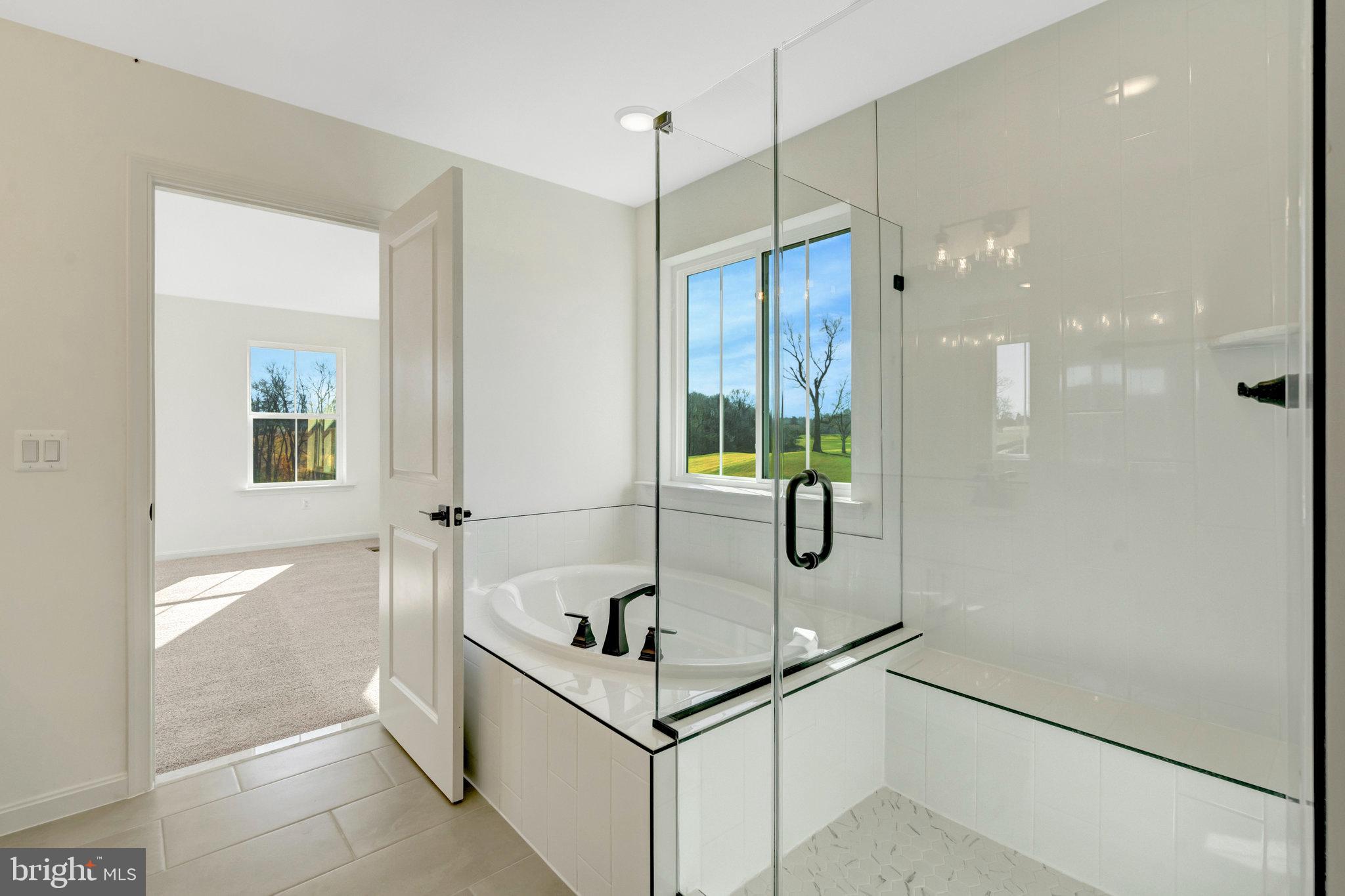 THE GREENS - Residential