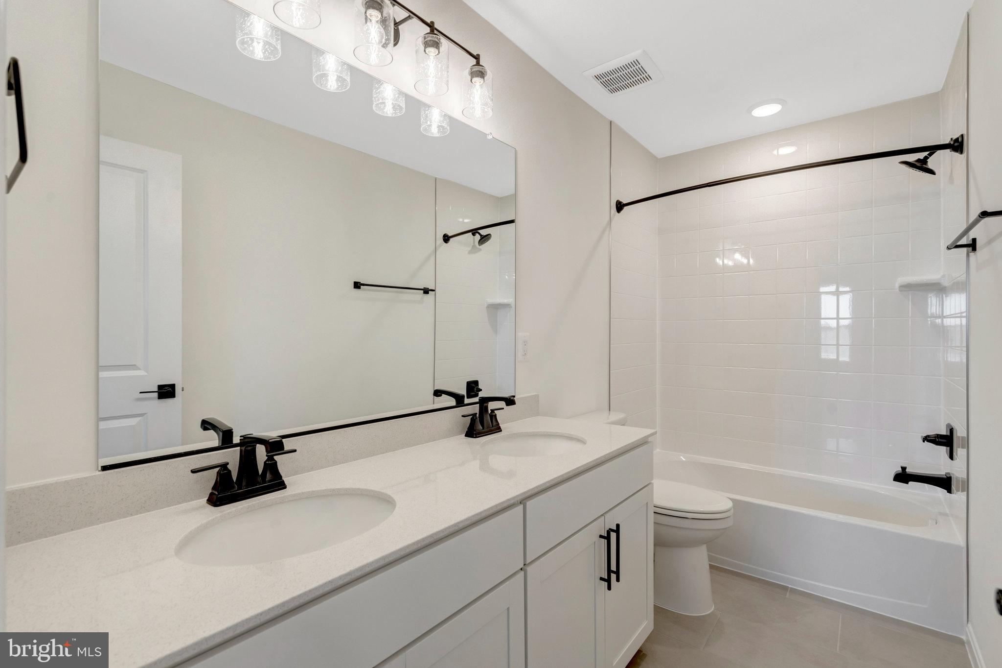 THE GREENS - Residential