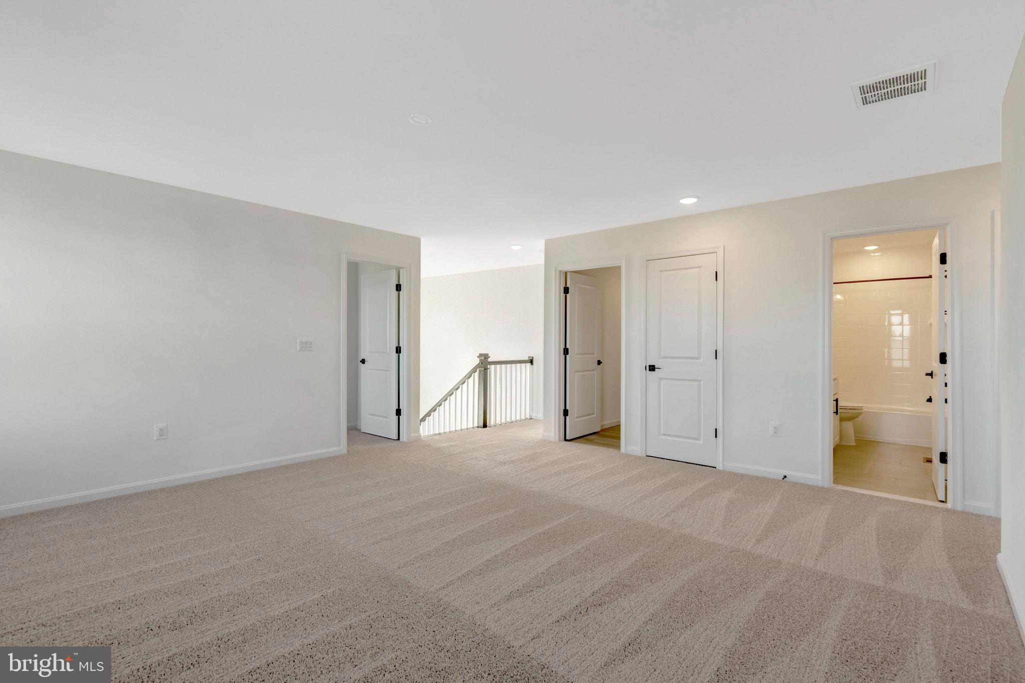 THE GREENS - Residential