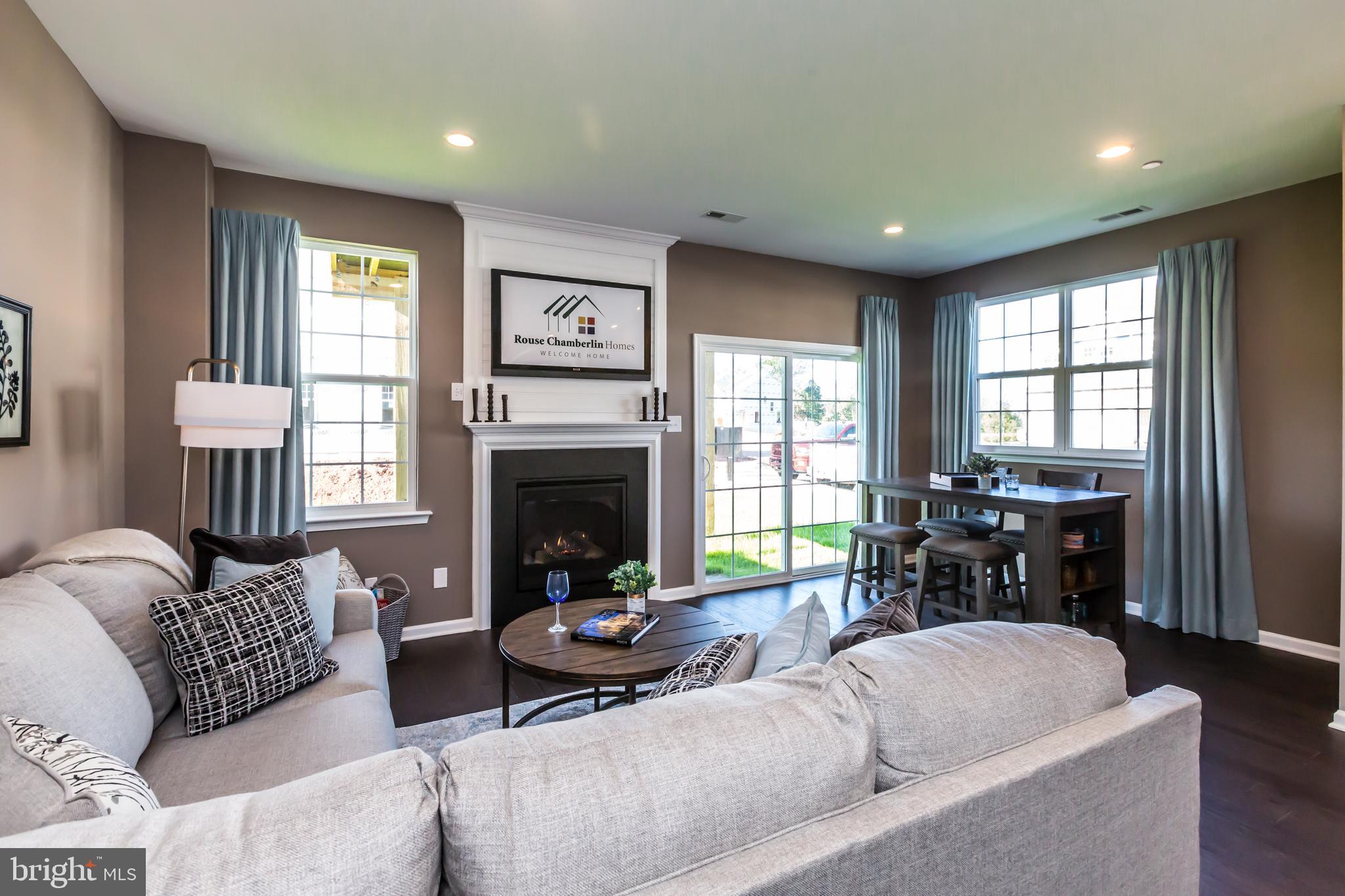 ENCLAVE AT RIDGEWOOD - Residential