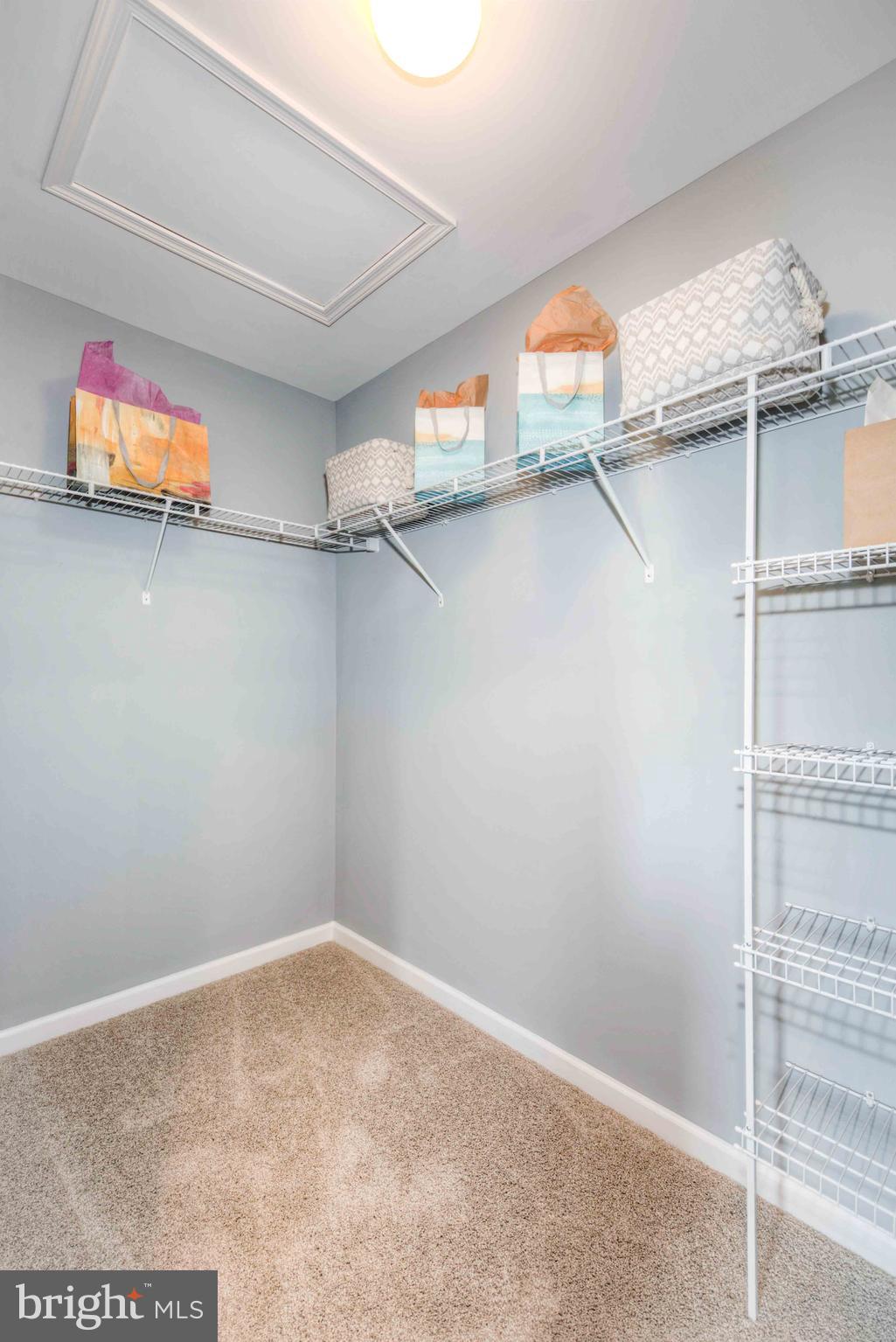 ENCLAVE AT RIDGEWOOD - Residential