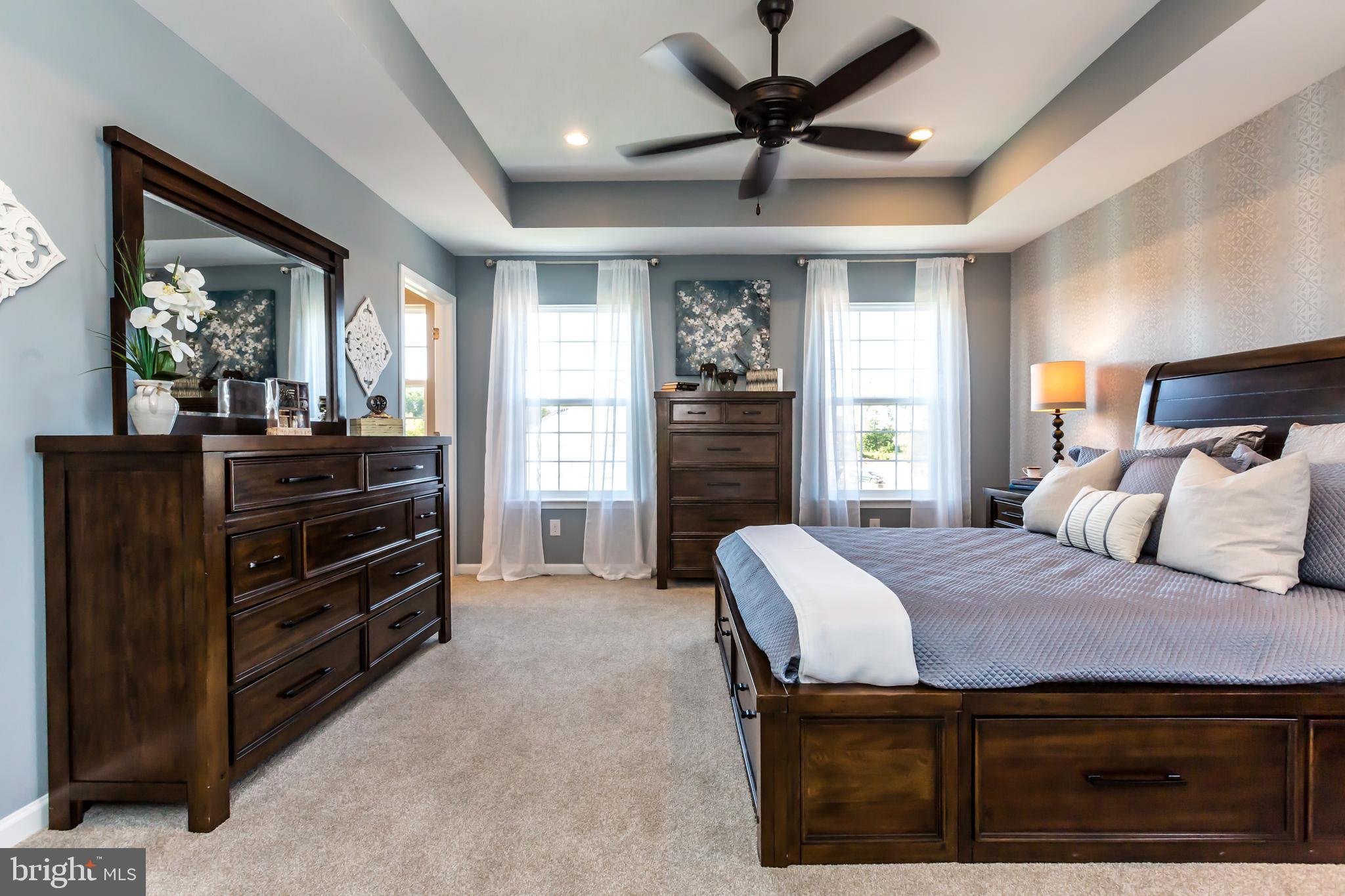 ENCLAVE AT RIDGEWOOD - Residential