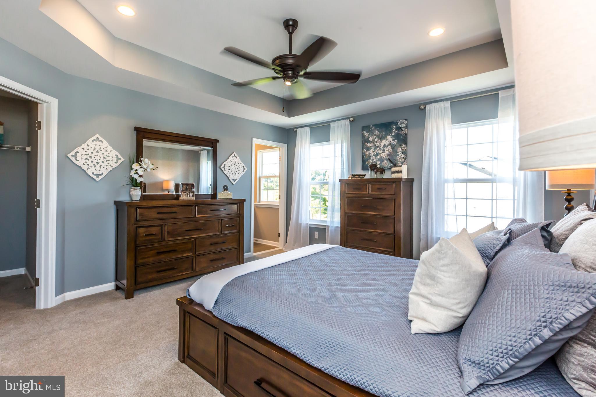 ENCLAVE AT RIDGEWOOD - Residential