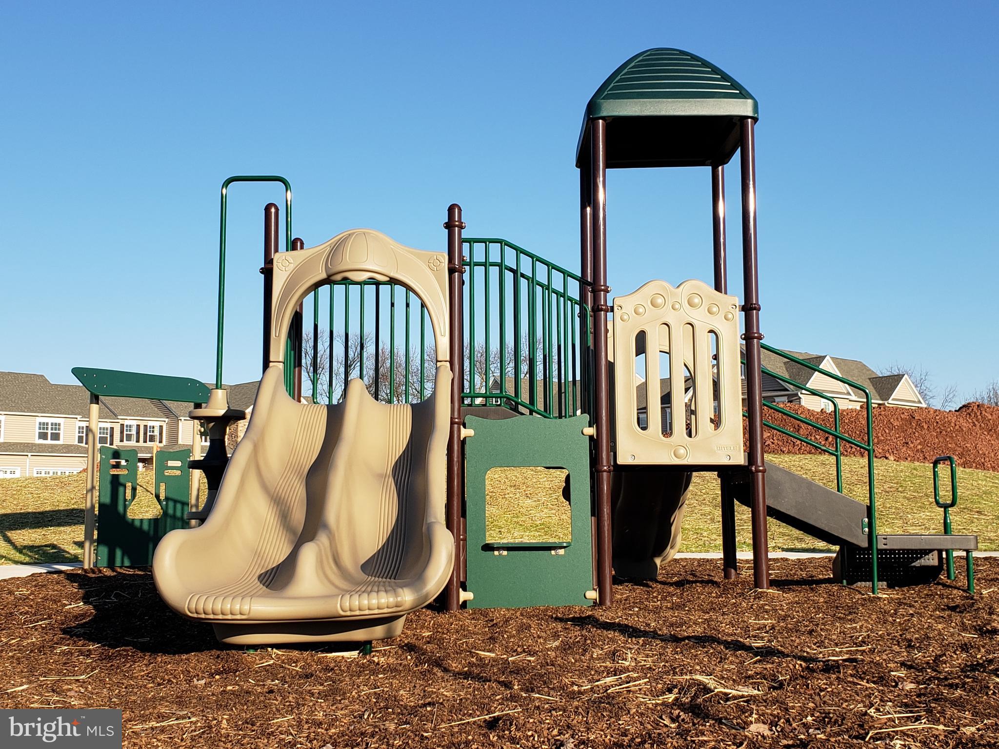 ENCLAVE AT RIDGEWOOD - Residential