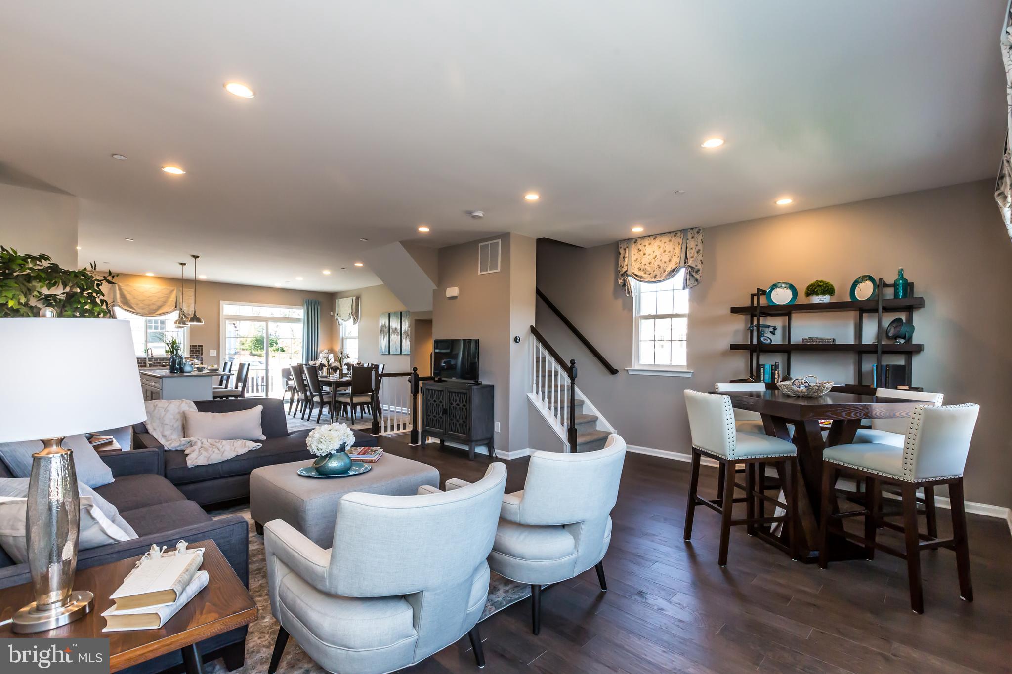 ENCLAVE AT RIDGEWOOD - Residential