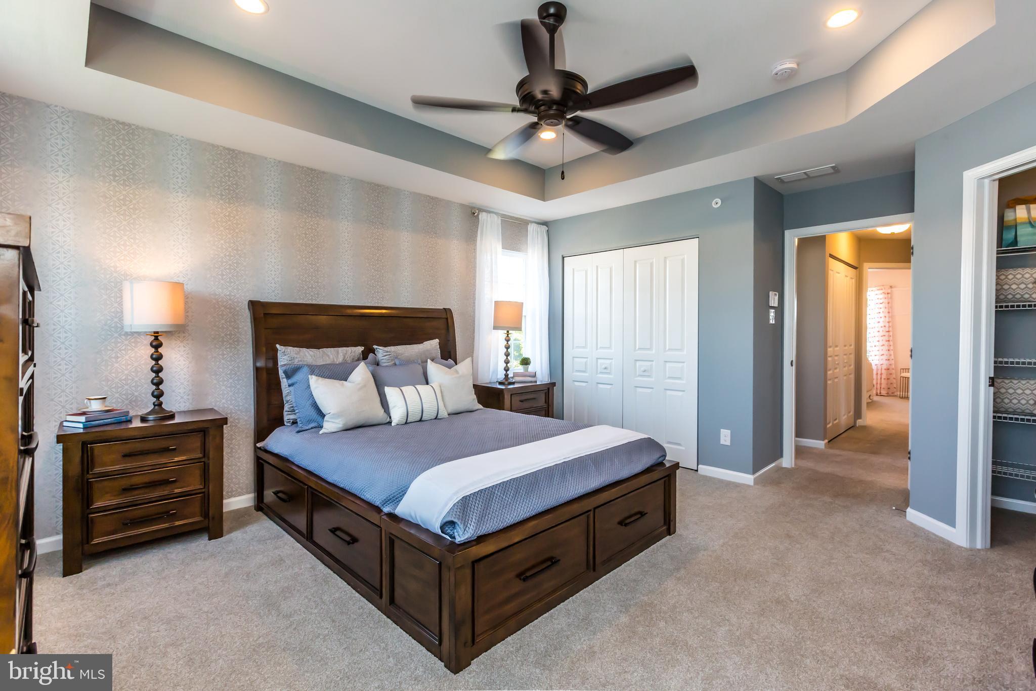 ENCLAVE AT RIDGEWOOD - Residential