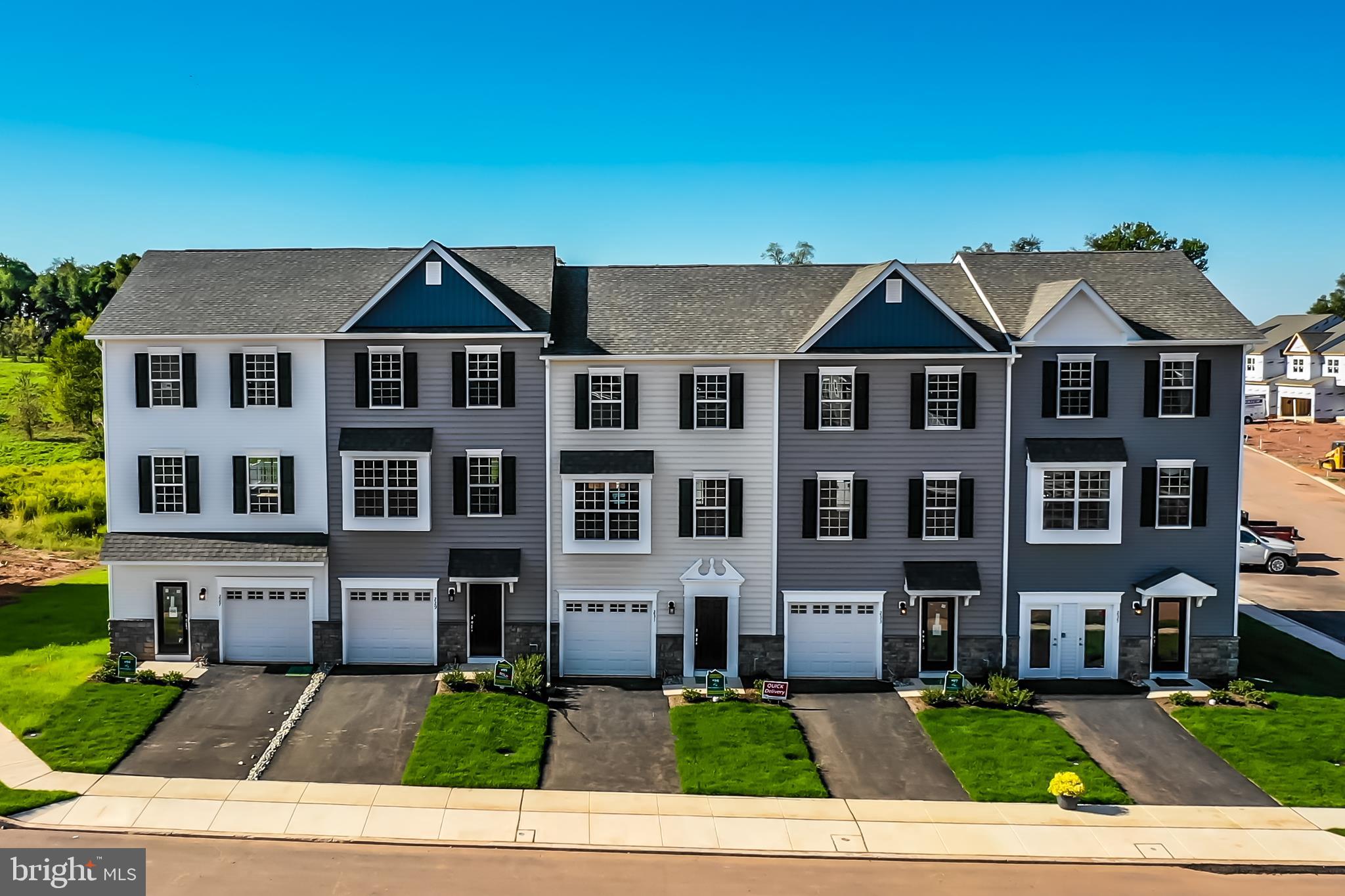 ENCLAVE AT RIDGEWOOD - Residential