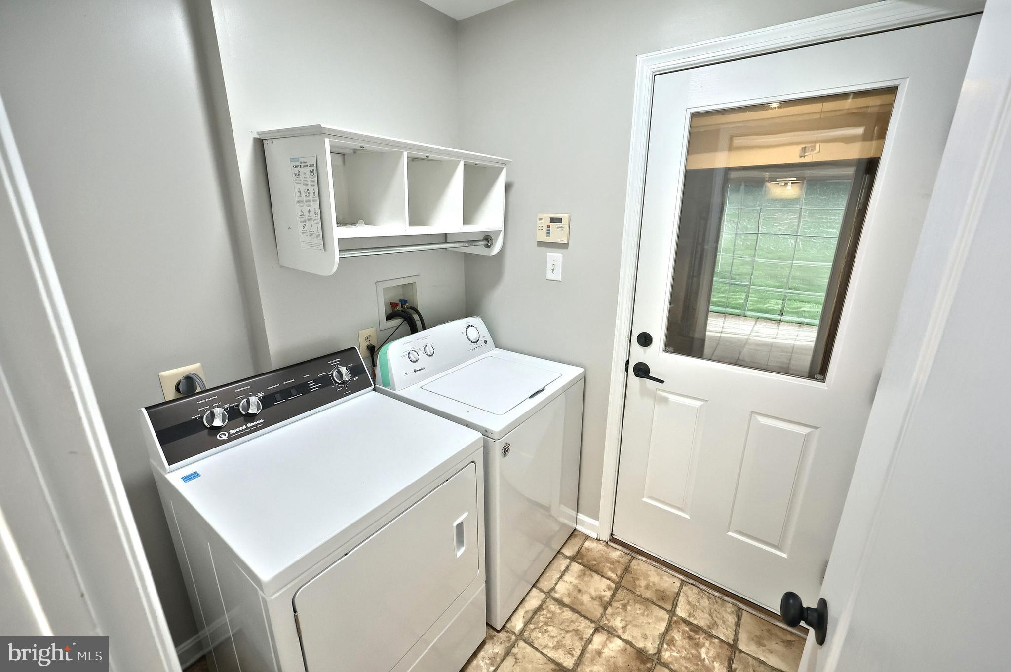 TAYLOR ESTATES - Residential