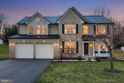 735 CLYDESDALE DRIVE YORK PA 17402