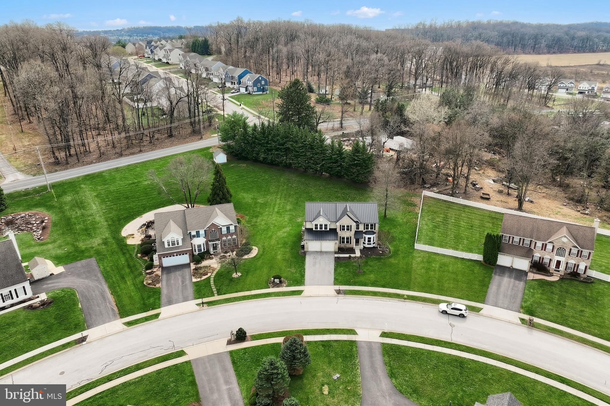 TAYLOR ESTATES - Residential