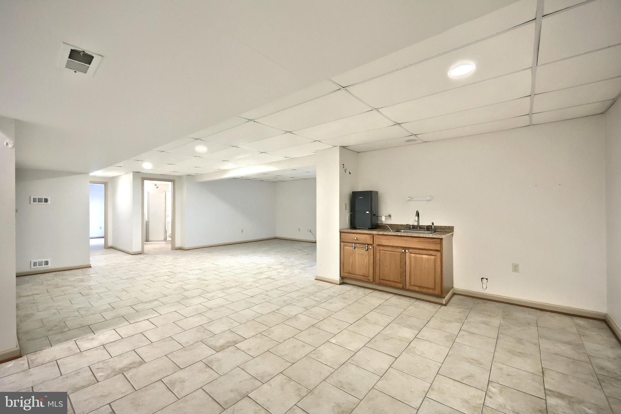 TAYLOR ESTATES - Residential