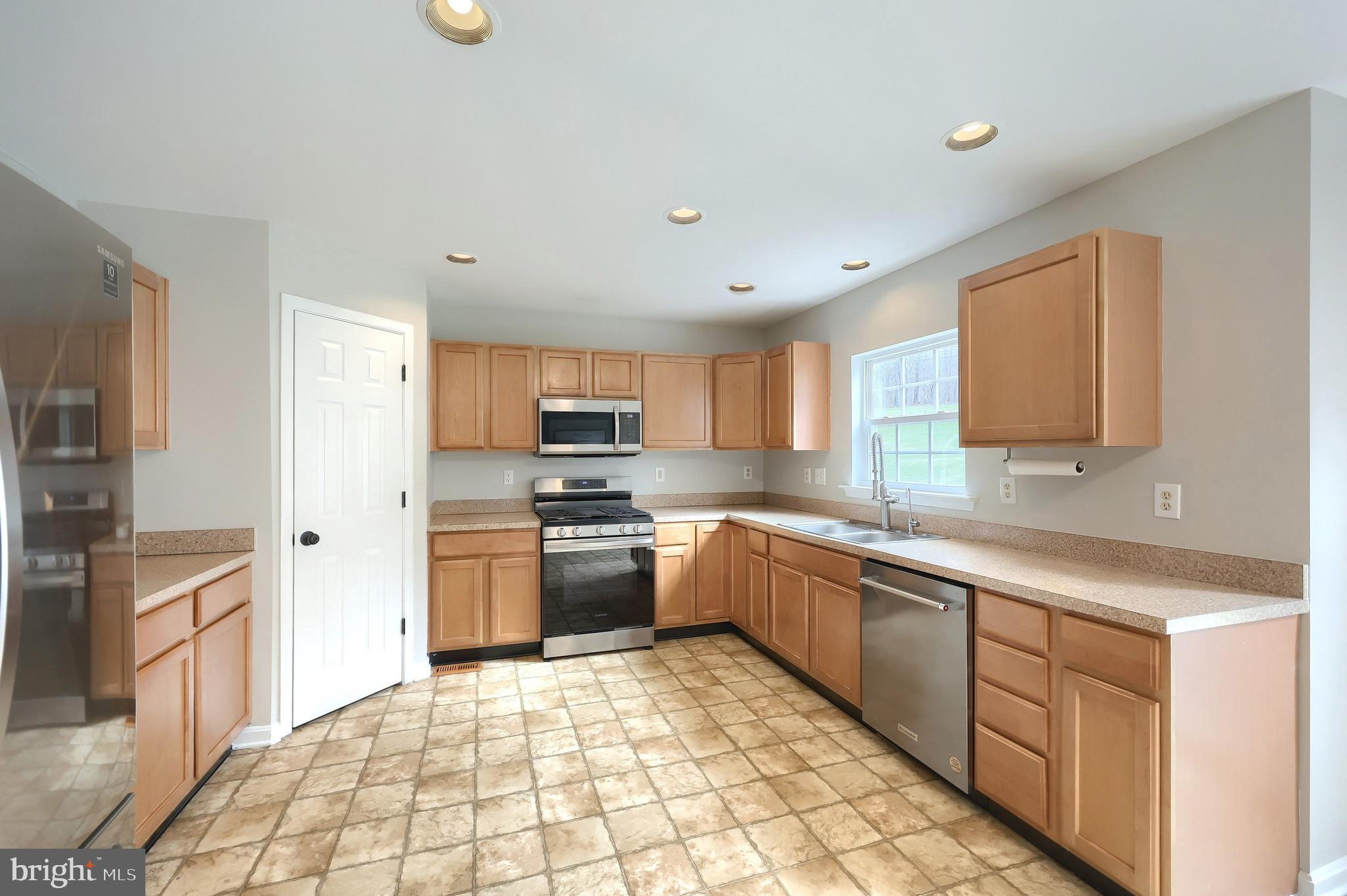 TAYLOR ESTATES - Residential