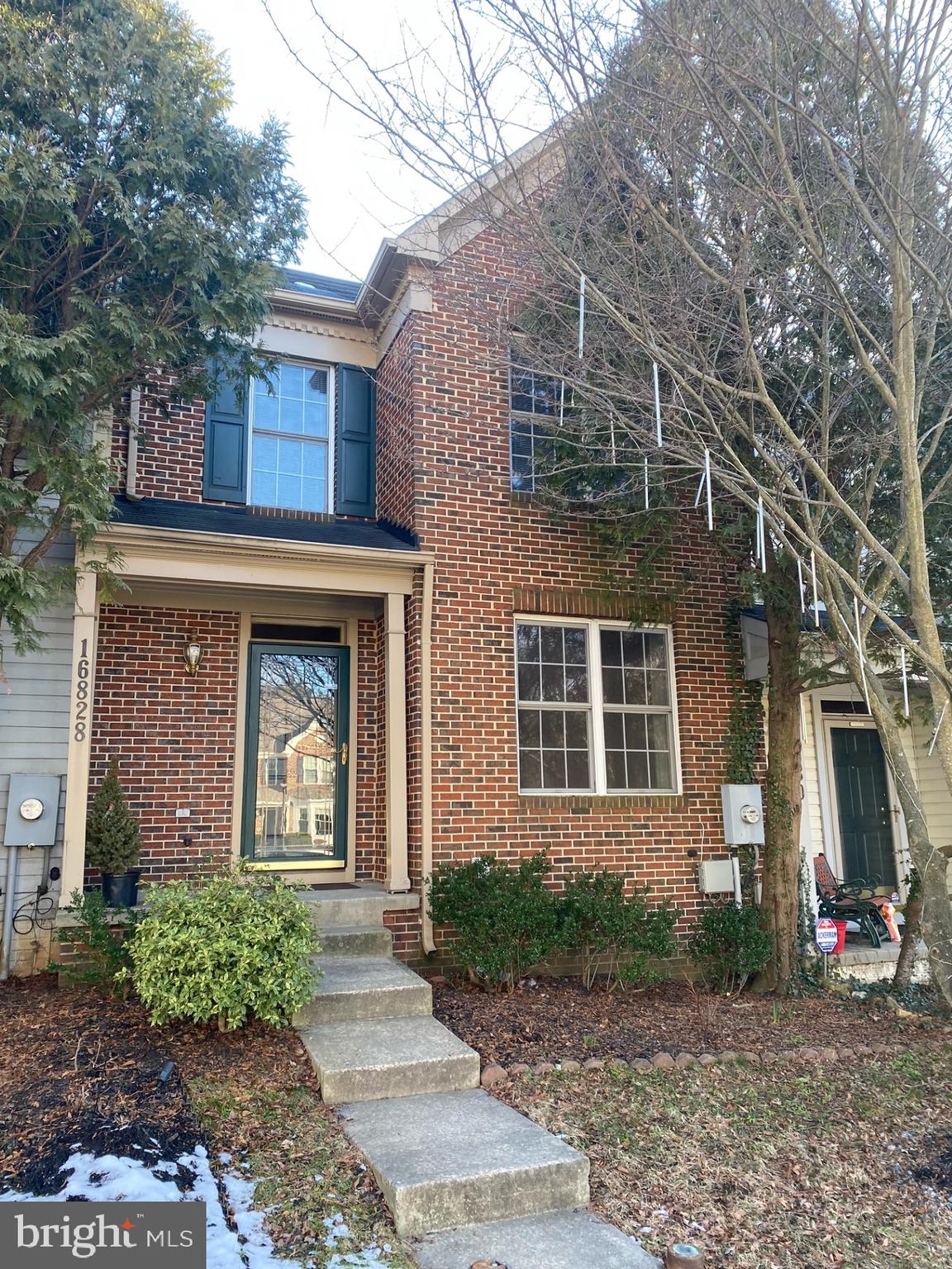 BROOKE MANOR FARMS - Residential Lease