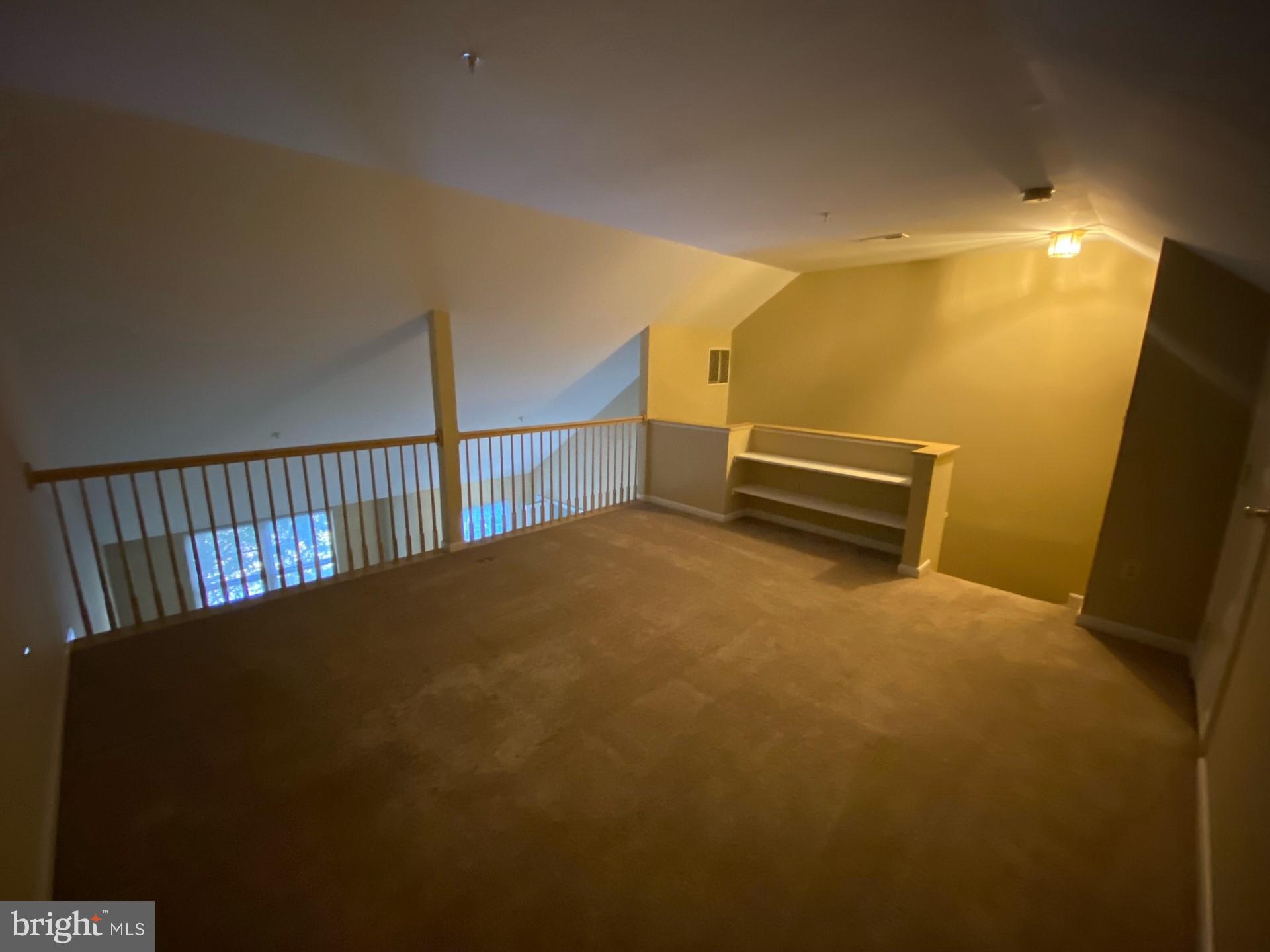 BROOKE MANOR FARMS - Residential Lease