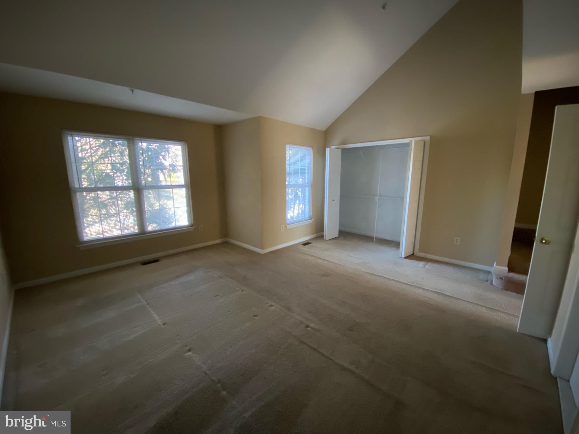 BROOKE MANOR FARMS - Residential Lease