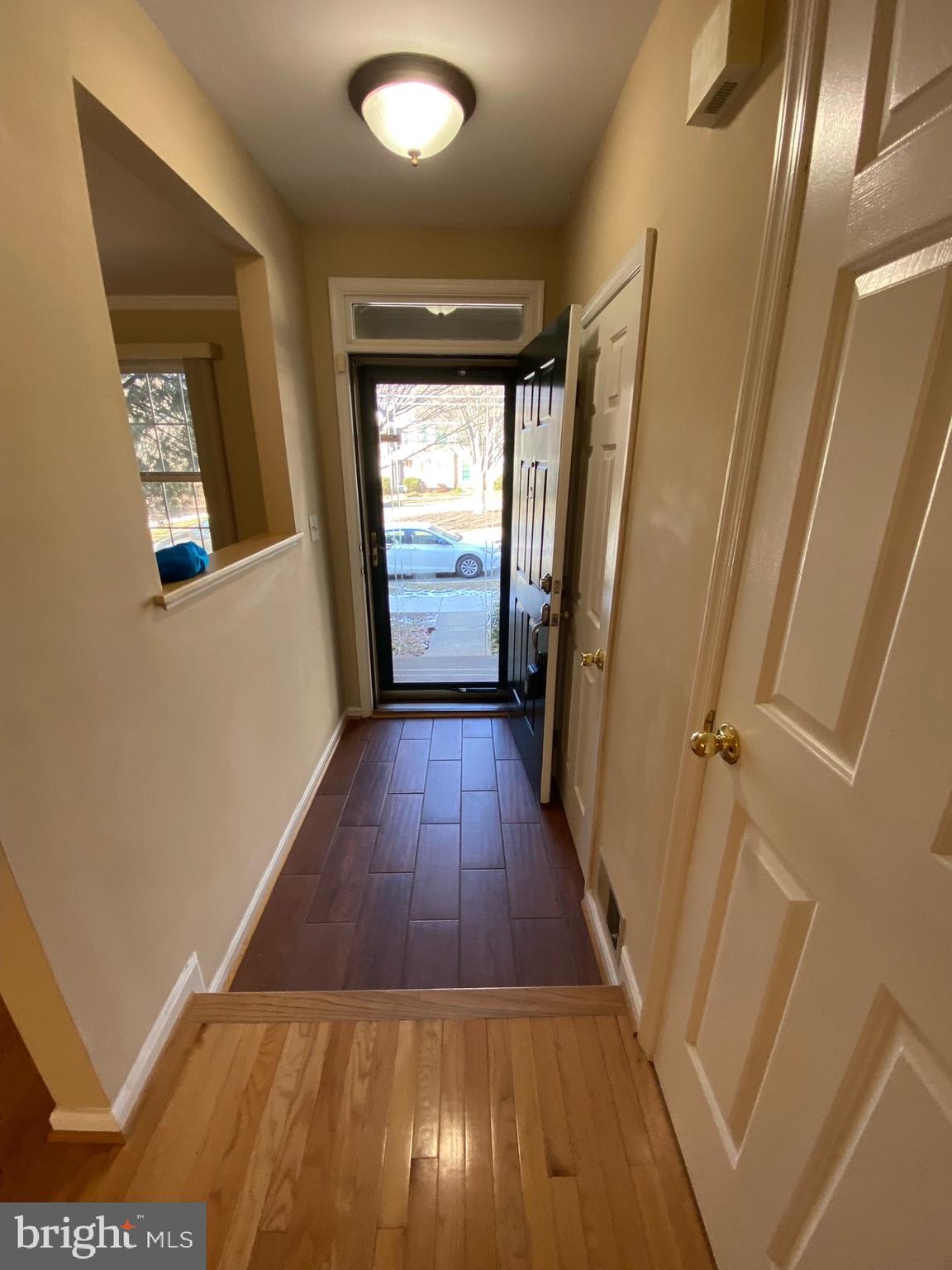 BROOKE MANOR FARMS - Residential Lease