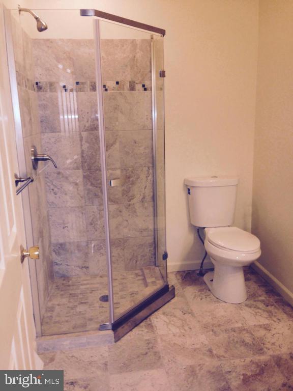 COUNTRY MEADOWS - Residential