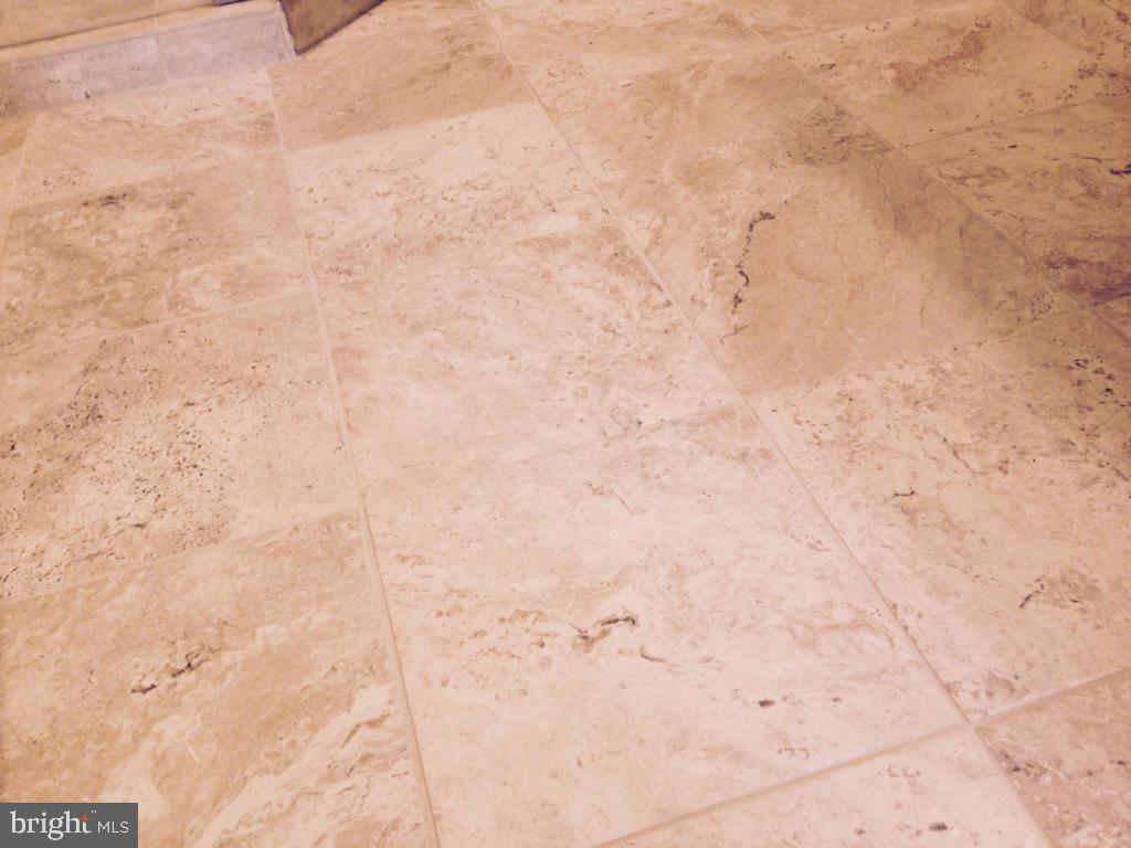 COUNTRY MEADOWS - Residential