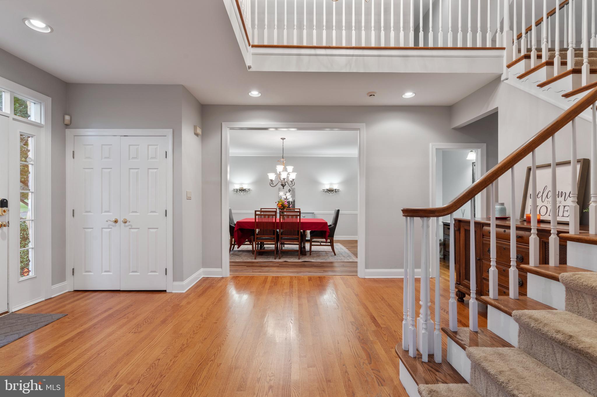 HILLCREST MDWS - Residential