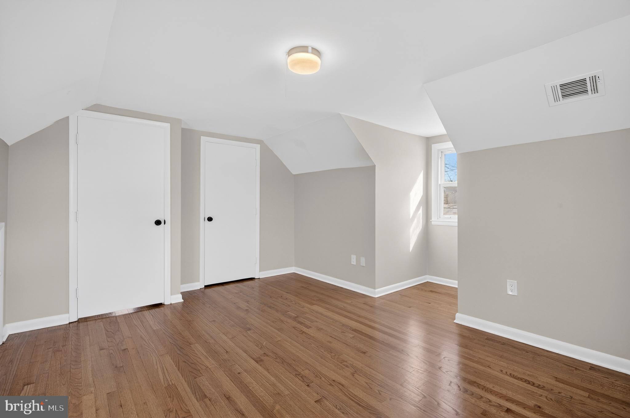 RIVIERA BEACH - Residential