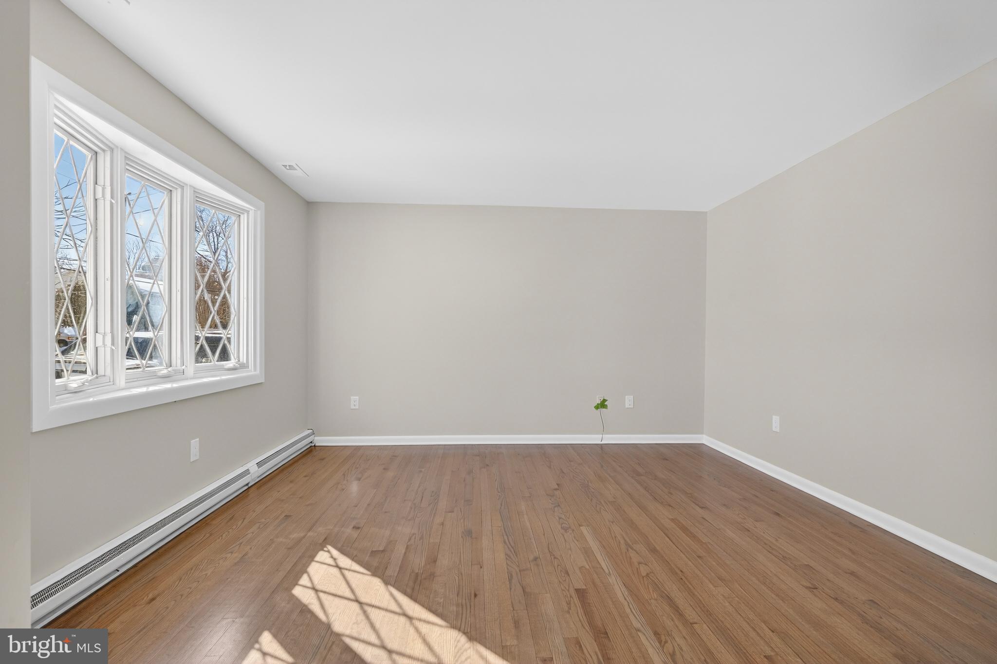 RIVIERA BEACH - Residential