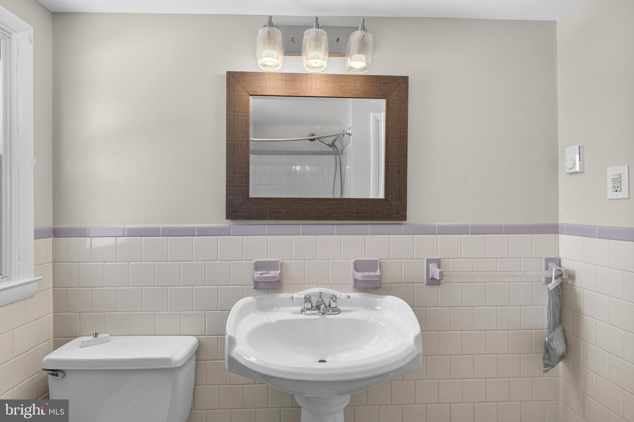 RIVIERA BEACH - Residential