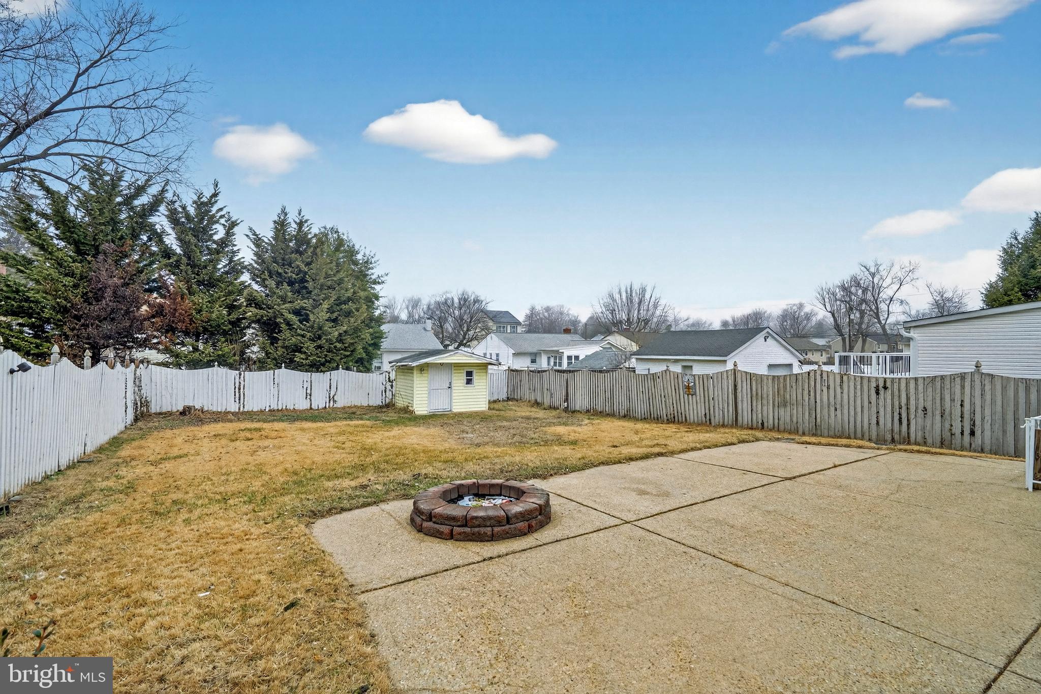 RIVIERA BEACH - Residential