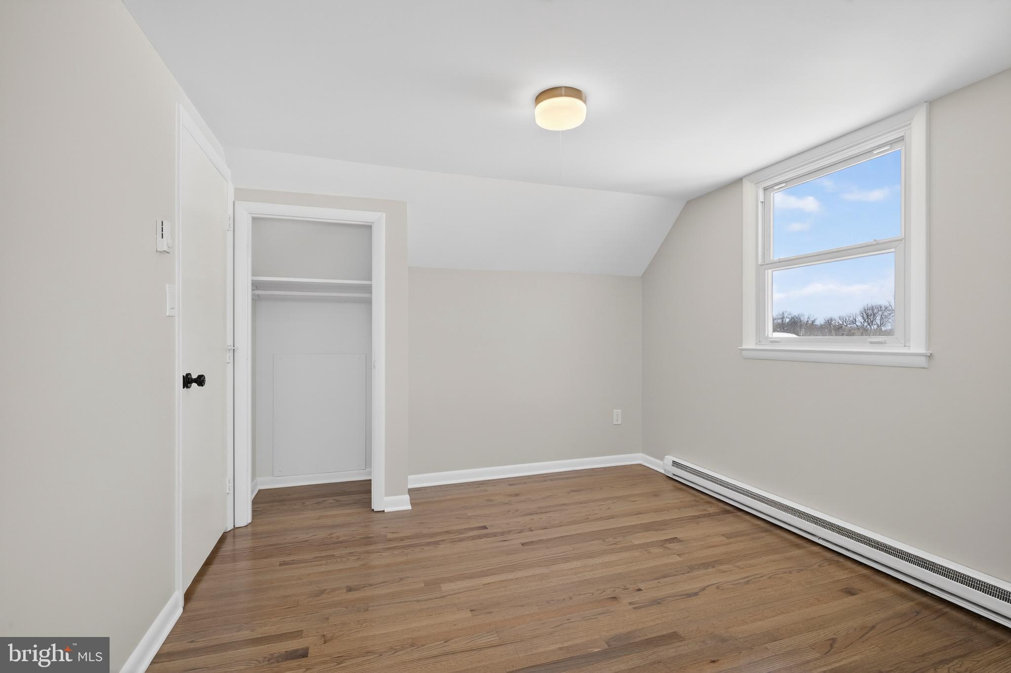 RIVIERA BEACH - Residential