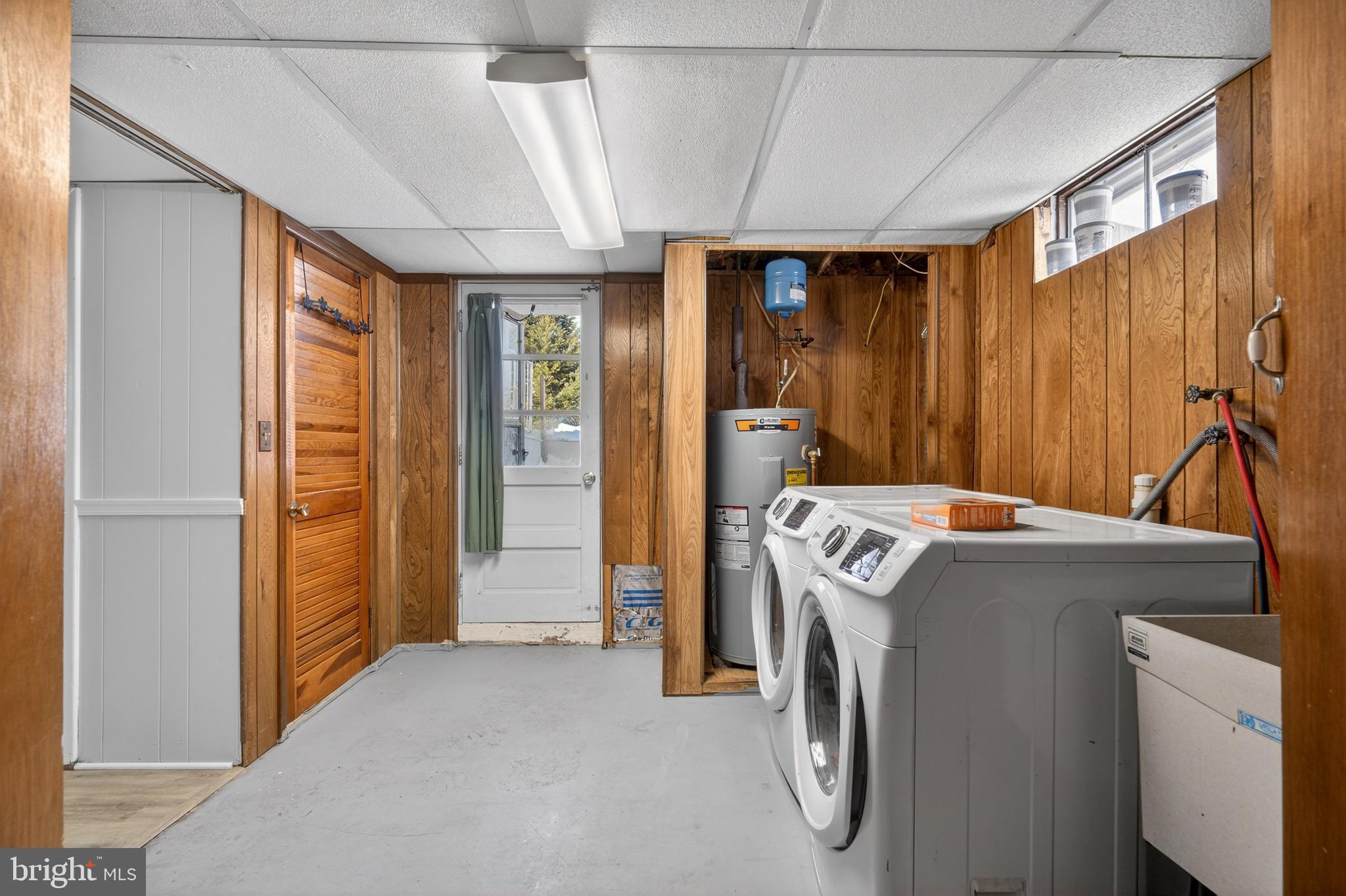 RIVIERA BEACH - Residential