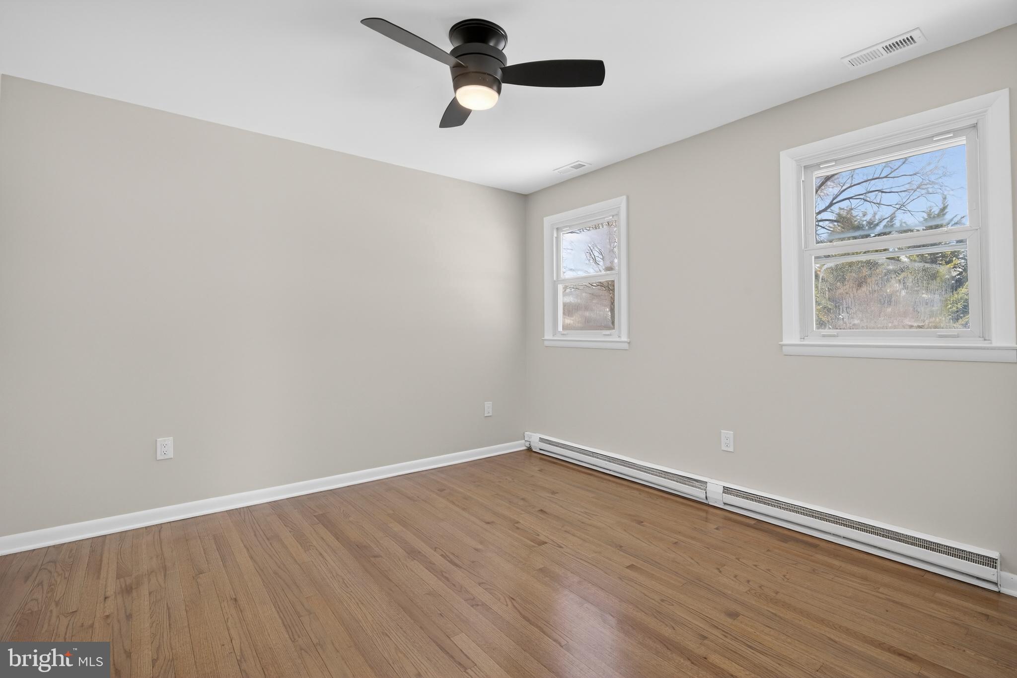 RIVIERA BEACH - Residential