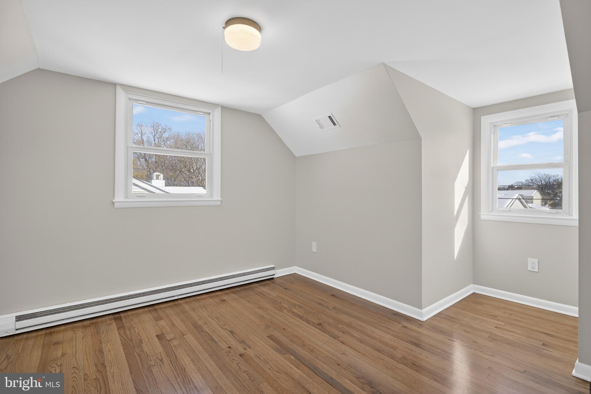 RIVIERA BEACH - Residential