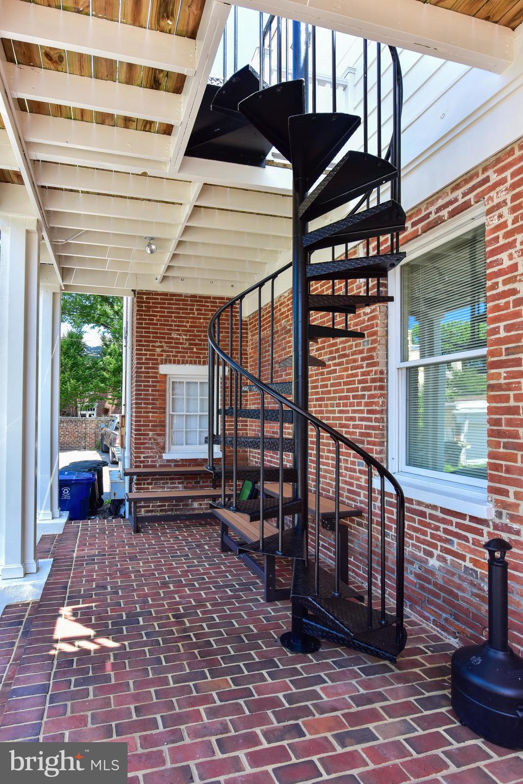 OLD TOWN - Residential