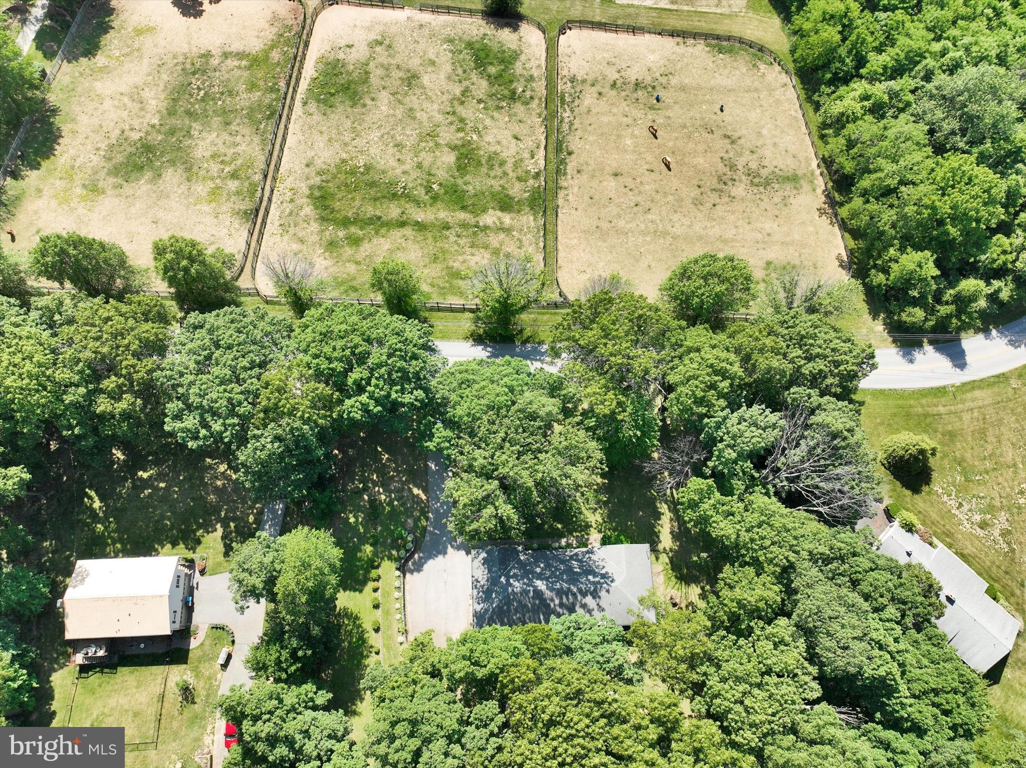 WINDSOR TWP - Residential