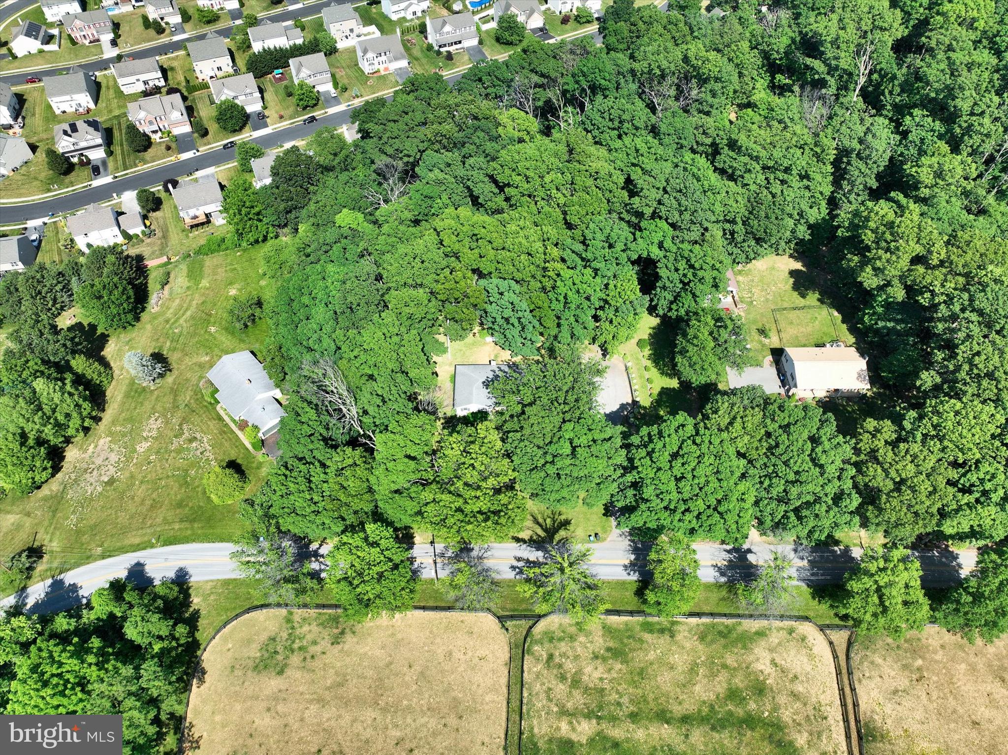 WINDSOR TWP - Residential