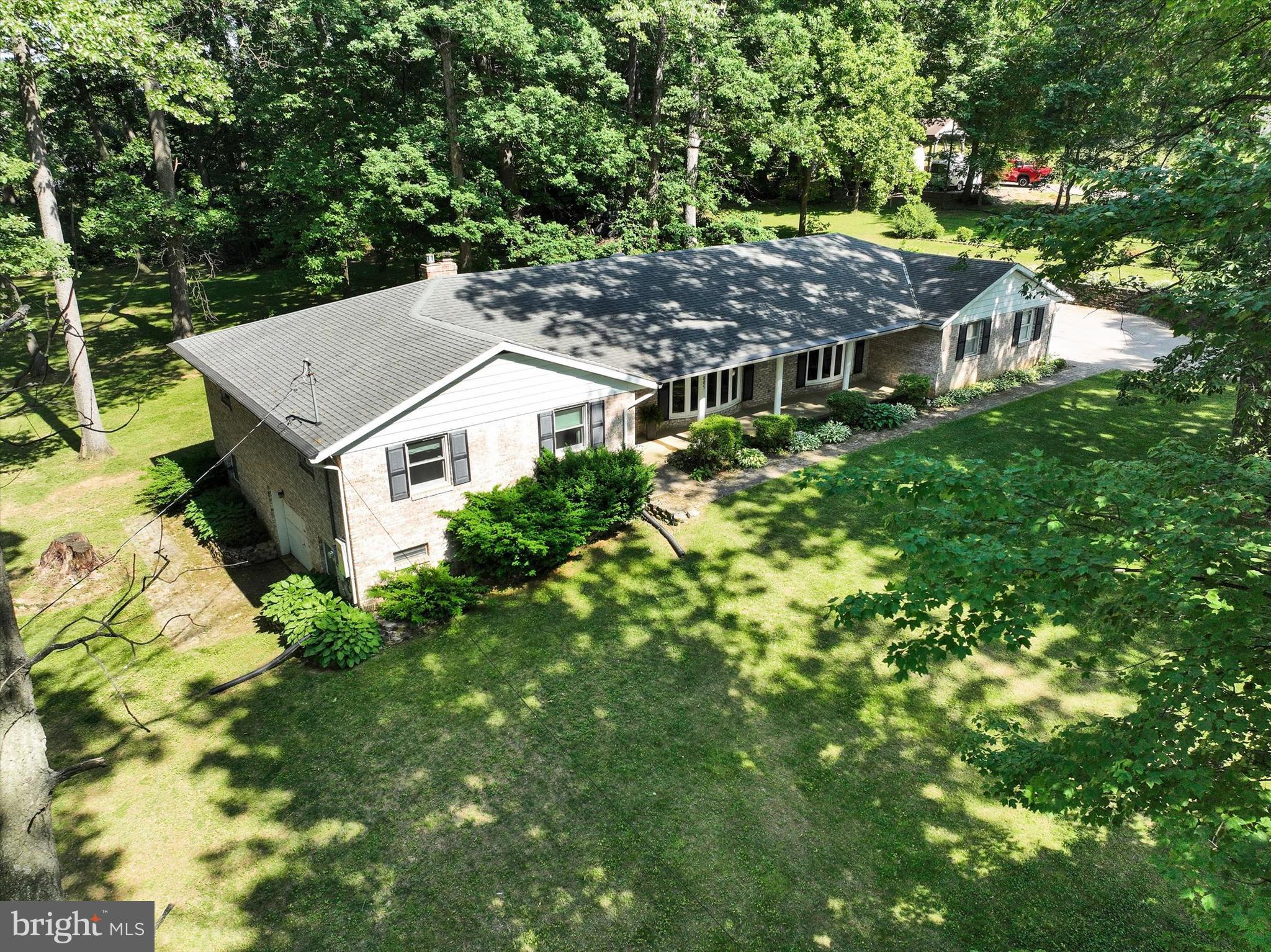 WINDSOR TWP - Residential