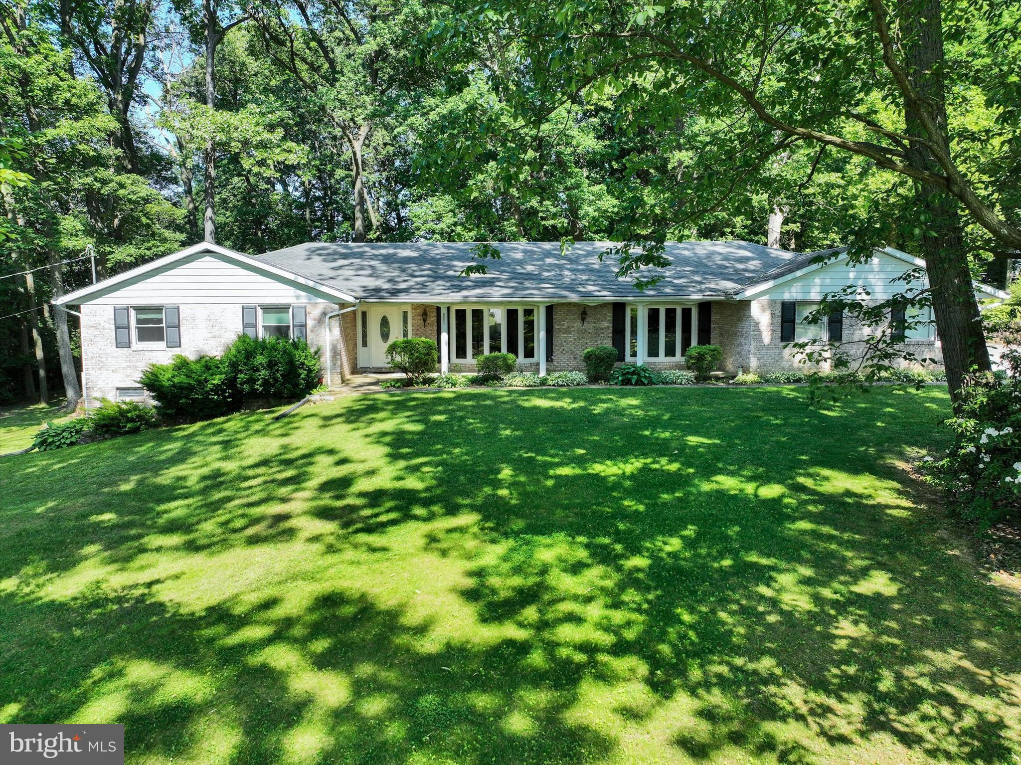 WINDSOR TWP - Residential