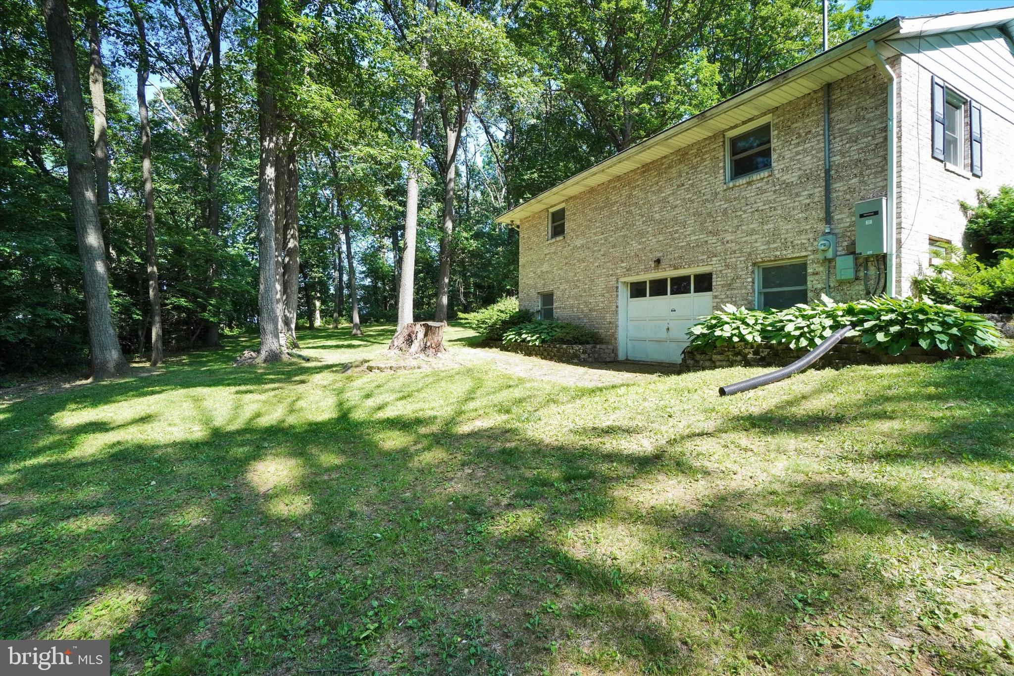 WINDSOR TWP - Residential
