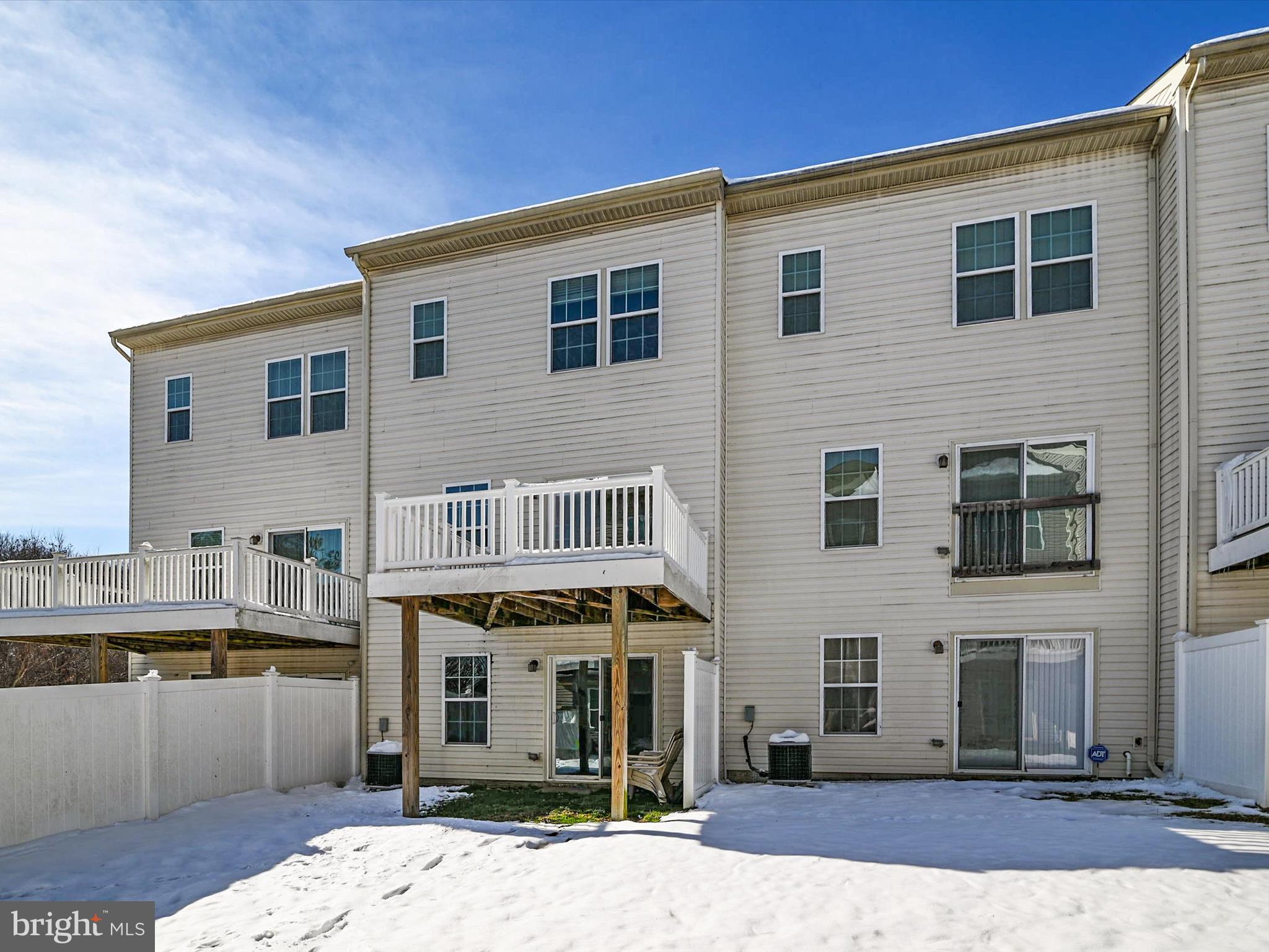 PINE RIDGE CROSSING - Residential