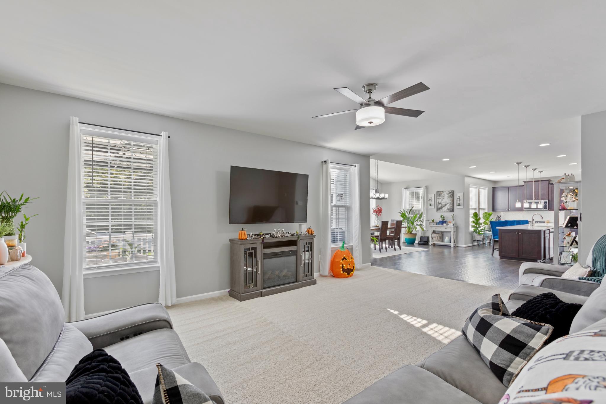 SHERIDAN ESTATES - Residential