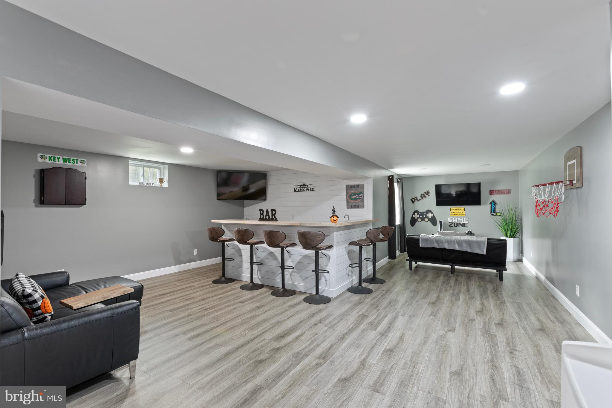 SHERIDAN ESTATES - Residential