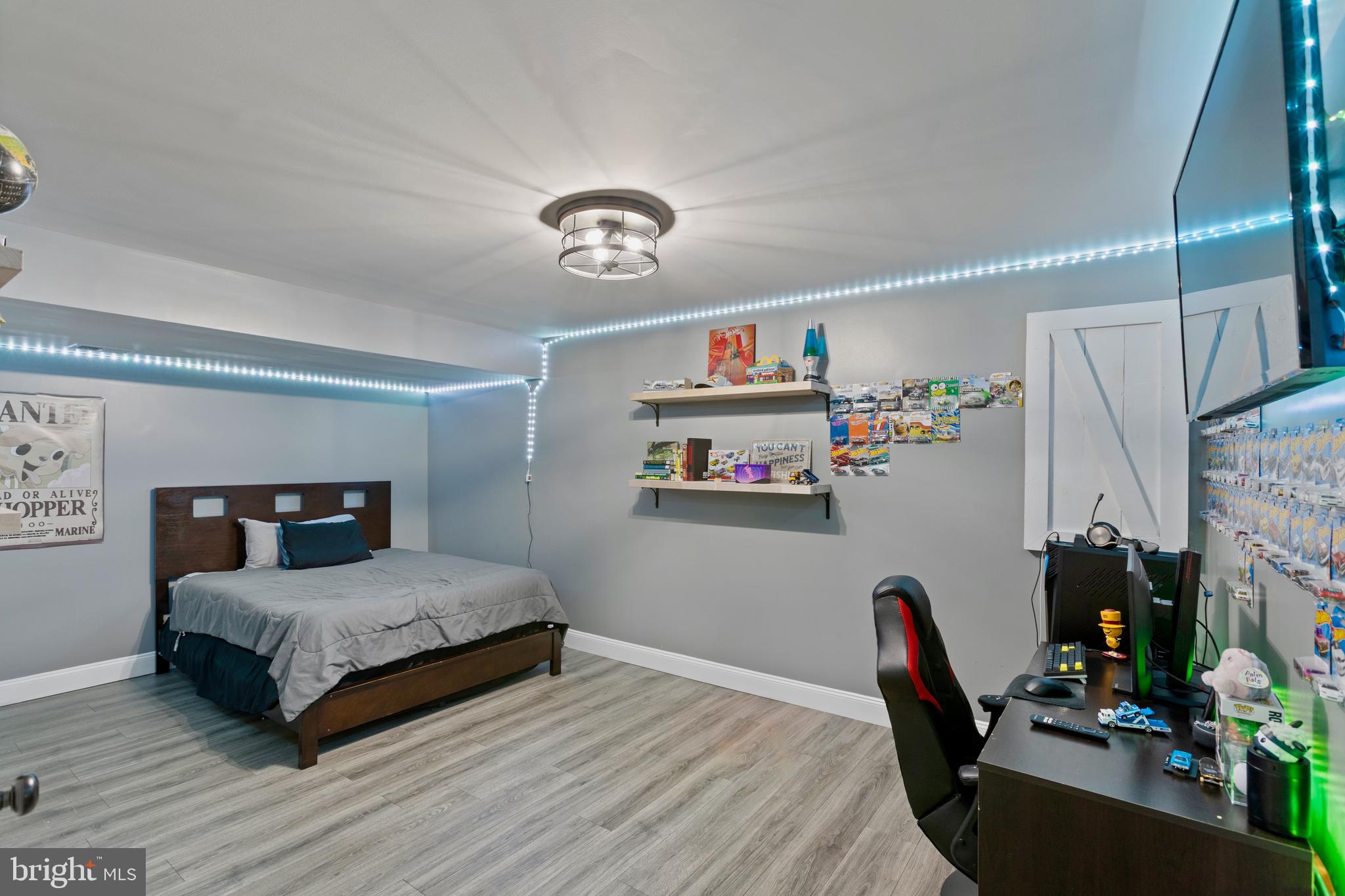 SHERIDAN ESTATES - Residential