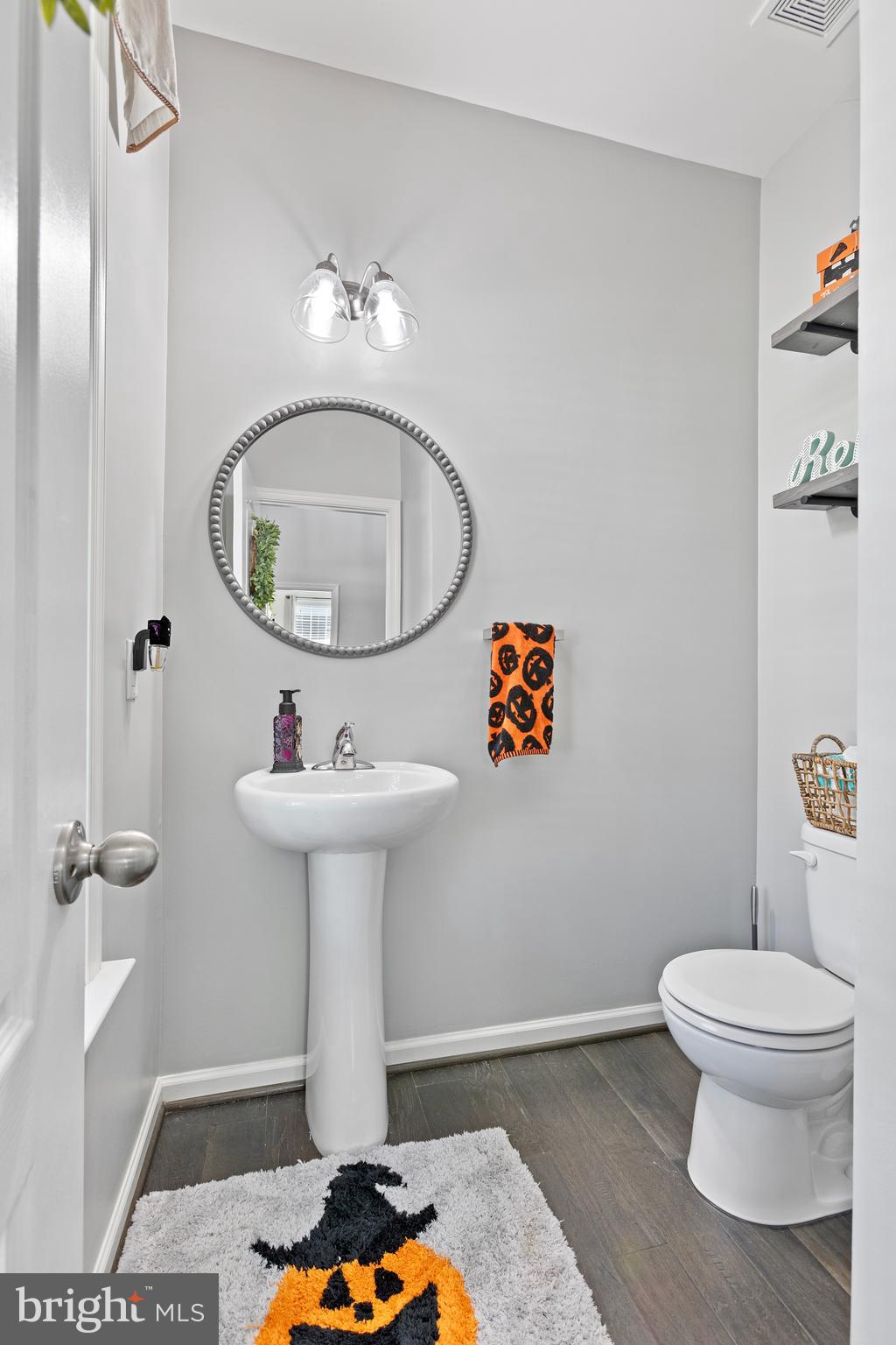 SHERIDAN ESTATES - Residential