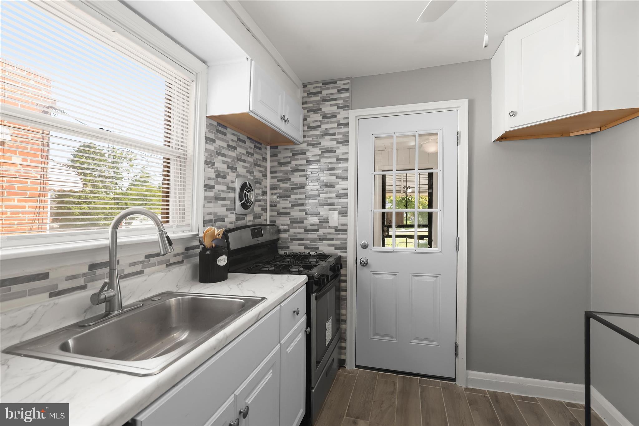 BROOKLYN - Residential