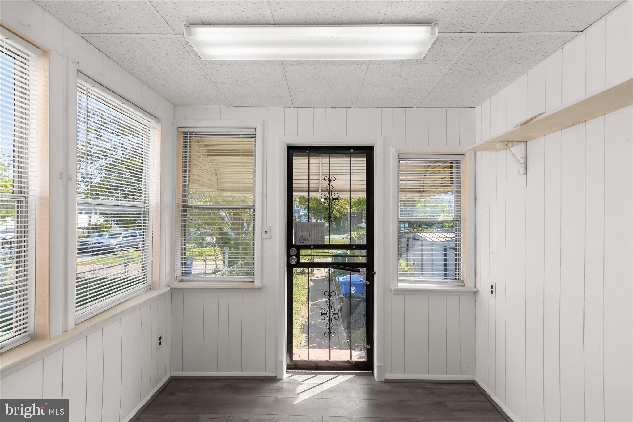 BROOKLYN - Residential