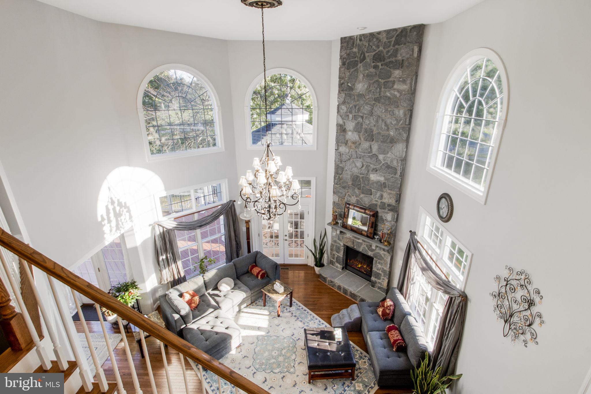 LANSDOWNE ON THE POTOMAC - Residential