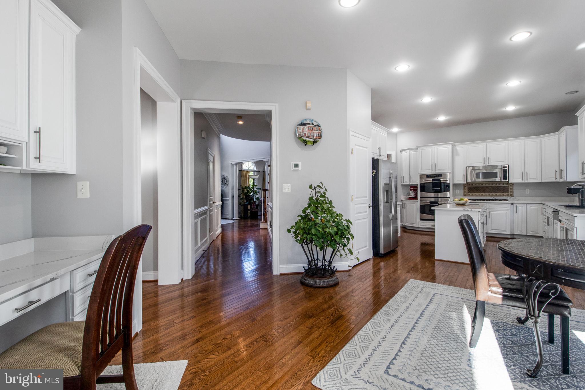 LANSDOWNE ON THE POTOMAC - Residential