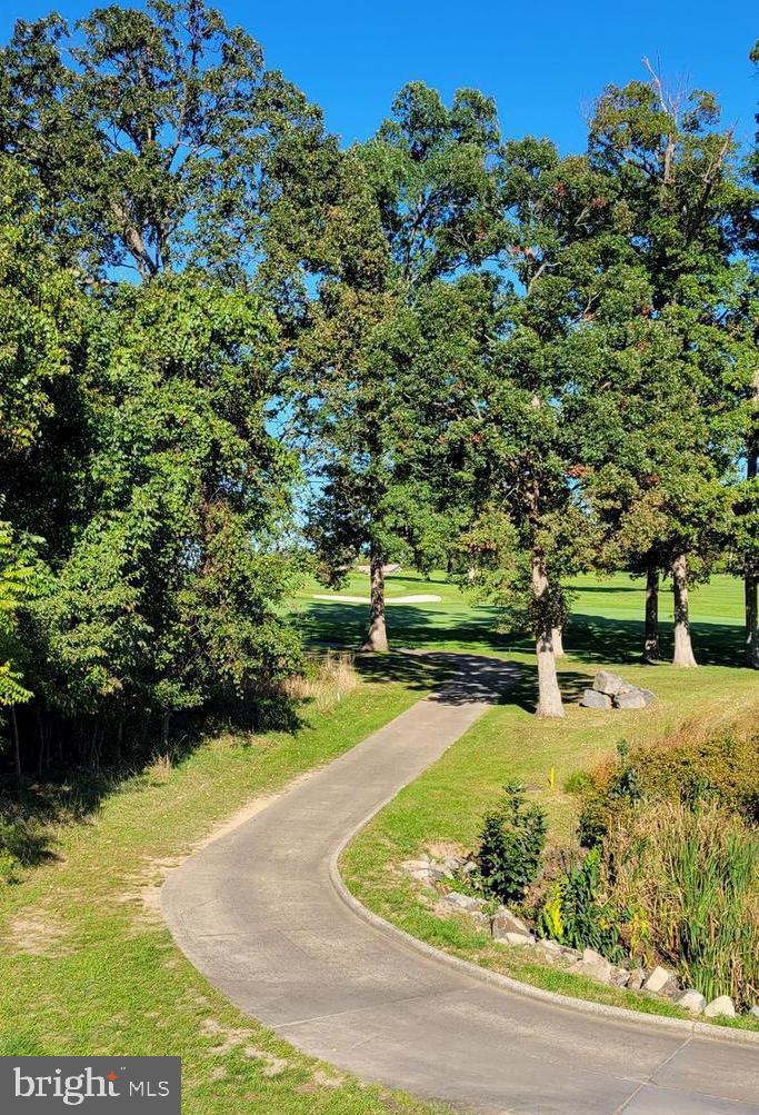 LANSDOWNE ON THE POTOMAC - Residential