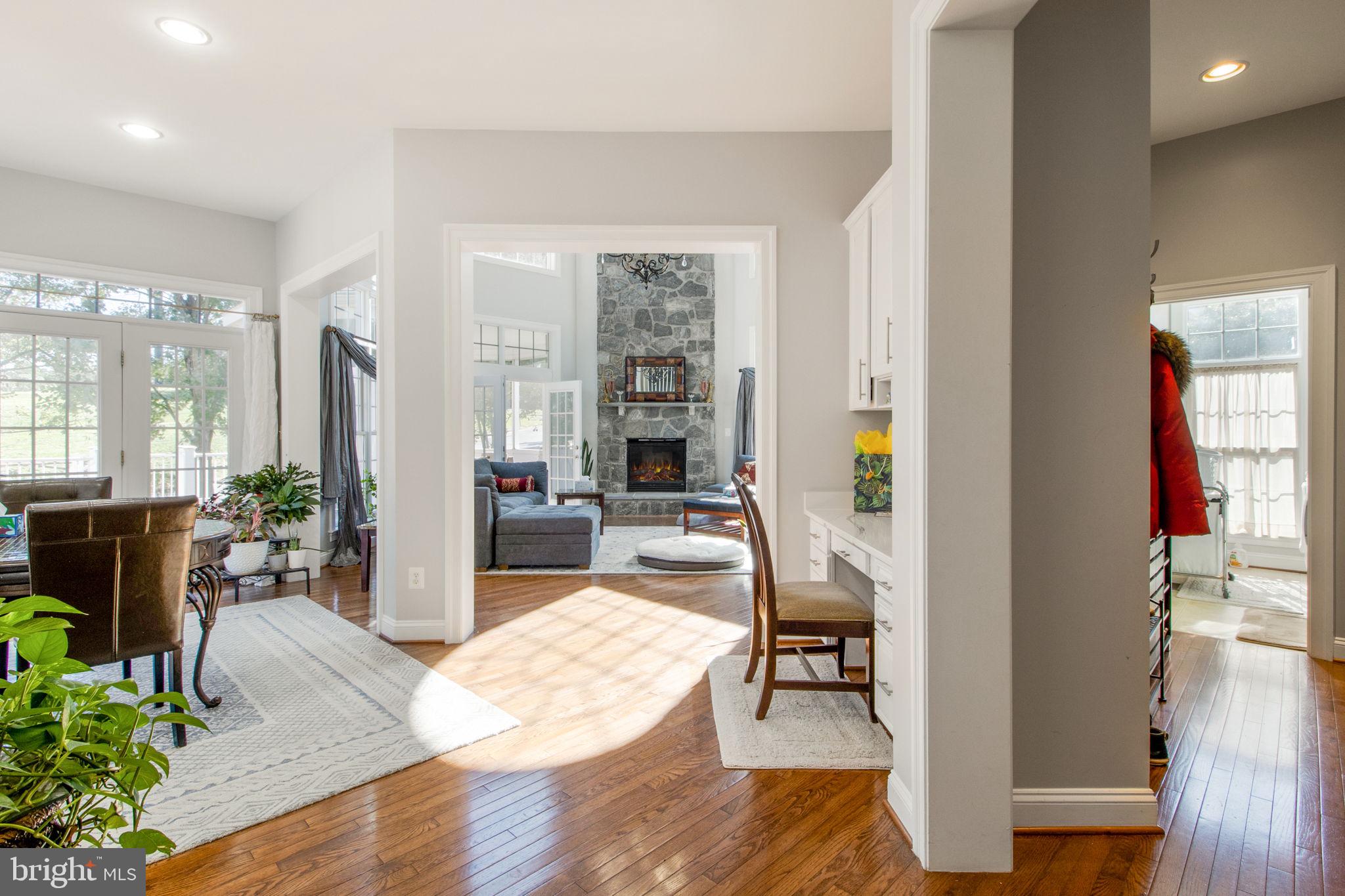 LANSDOWNE ON THE POTOMAC - Residential