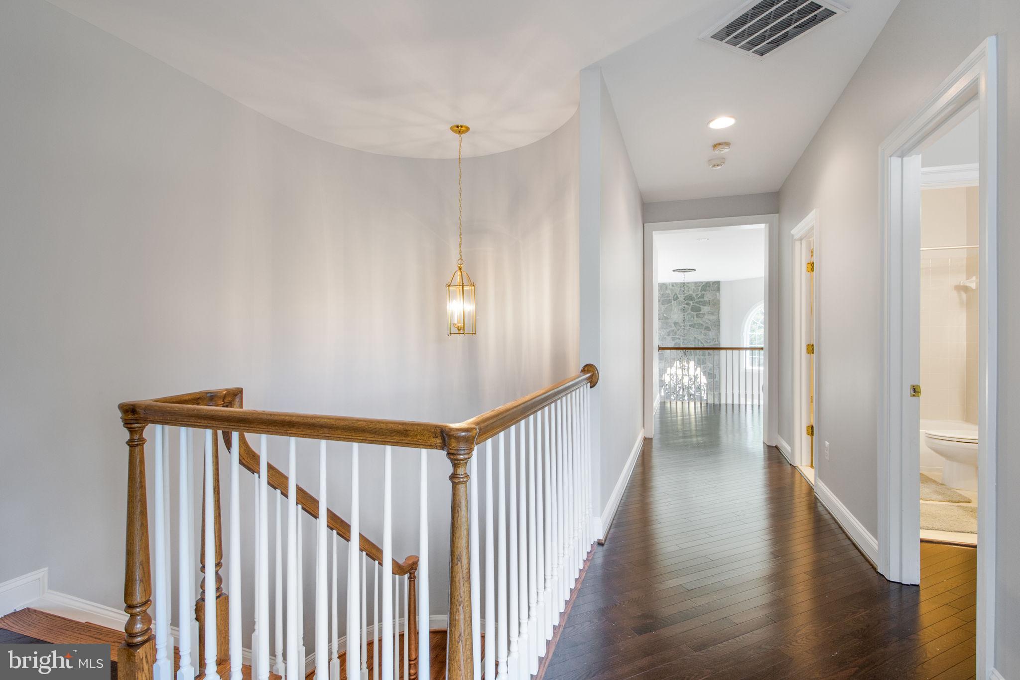 LANSDOWNE ON THE POTOMAC - Residential