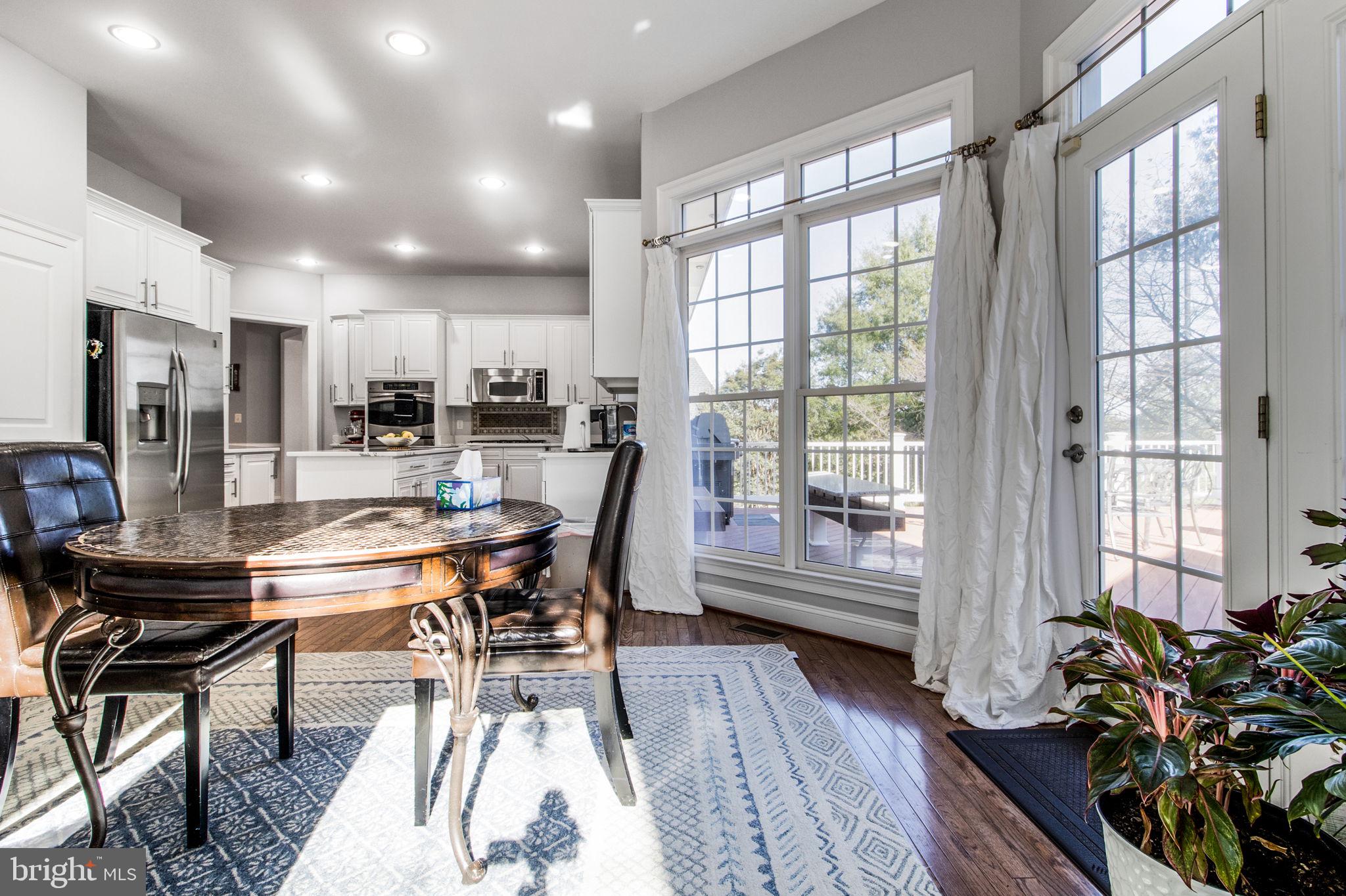 LANSDOWNE ON THE POTOMAC - Residential